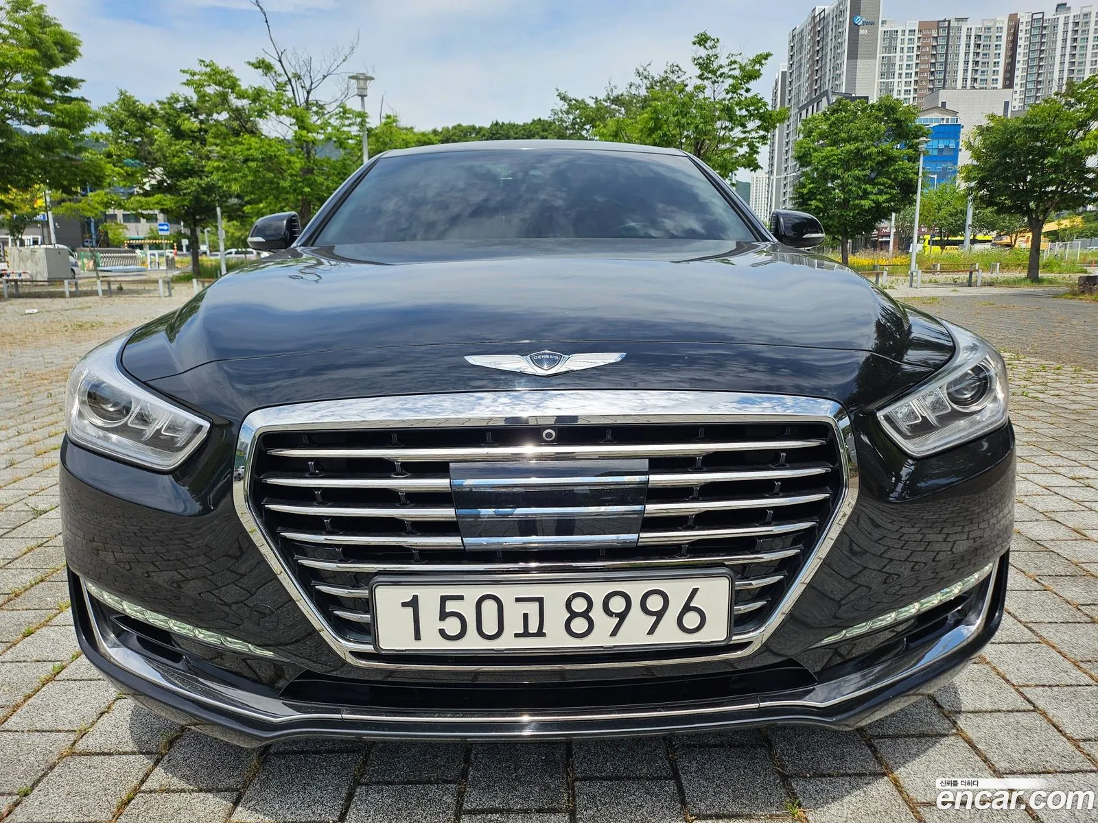 Genesis EQ900 2016 — 4