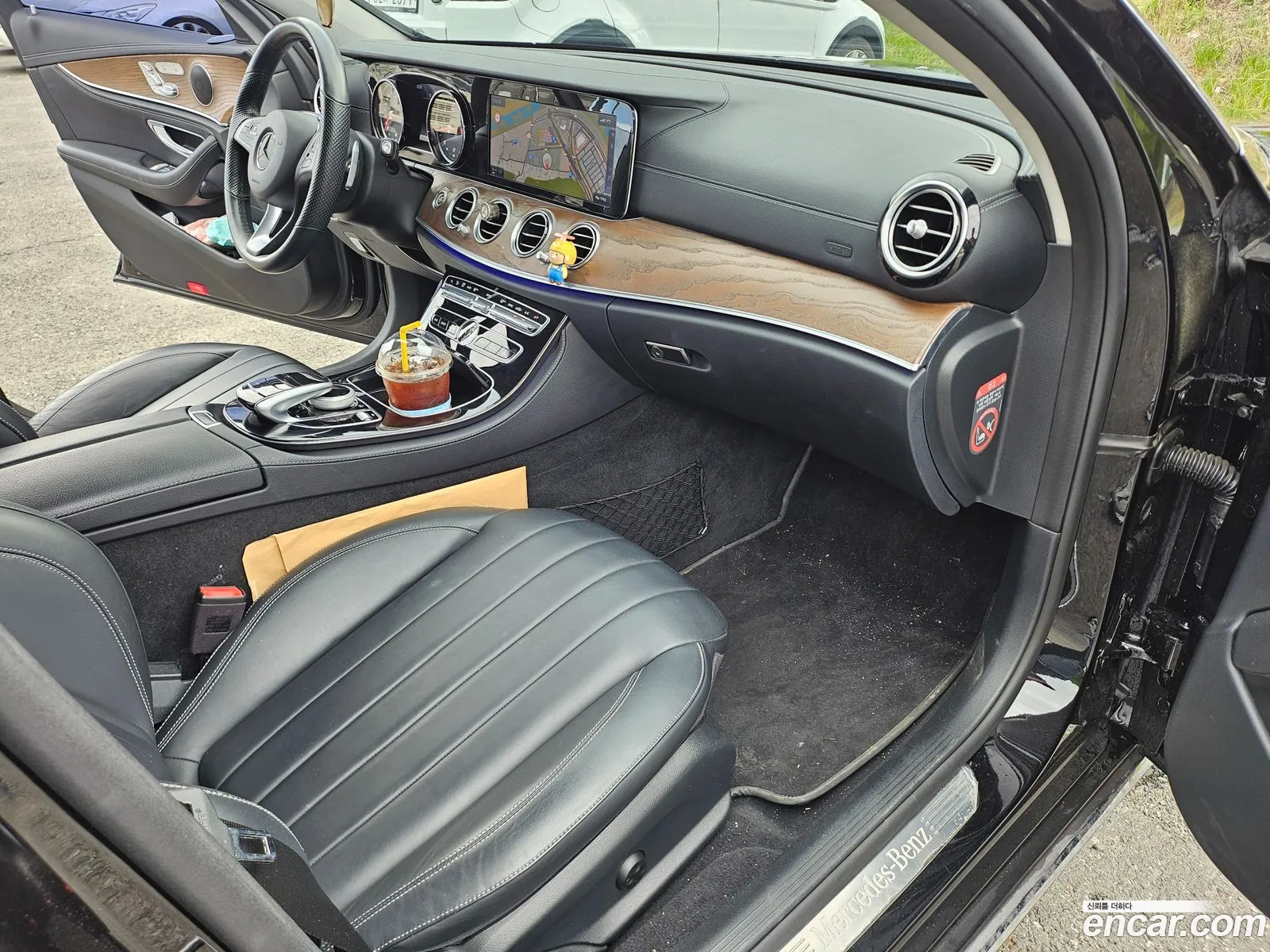 Mercedes-Benz E-Class W213 2017 — 14