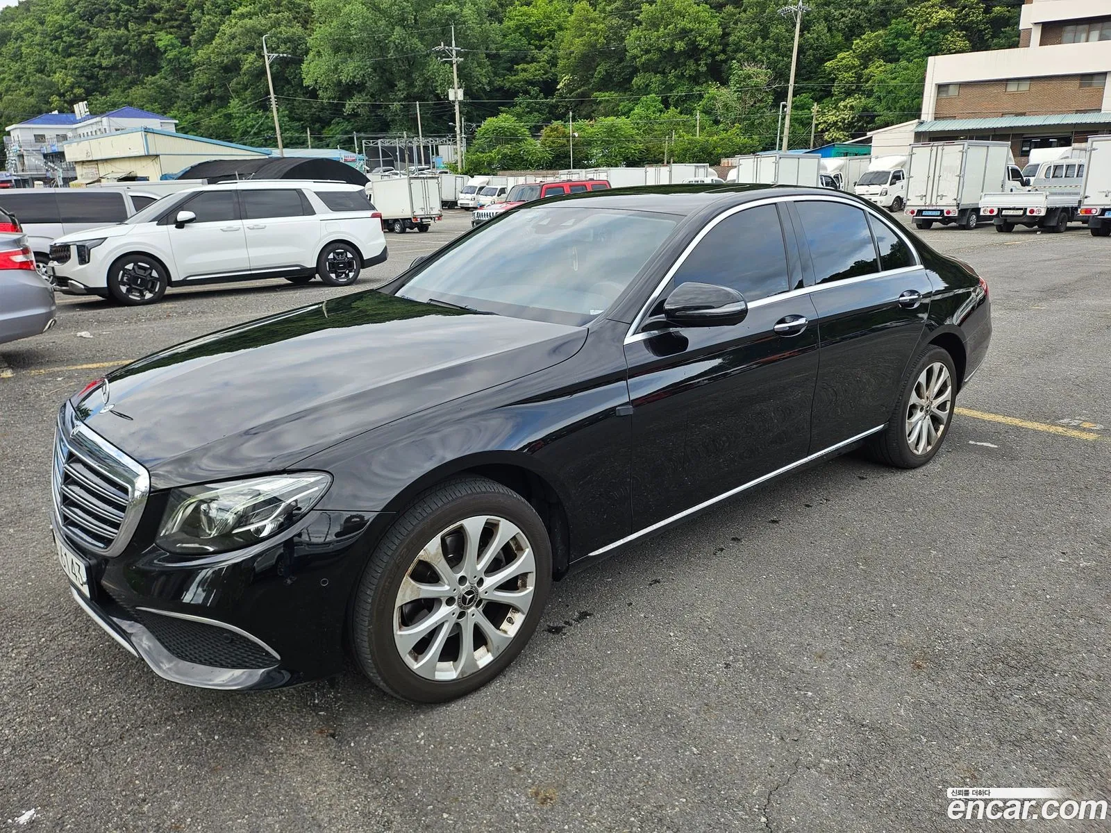 Mercedes-Benz E-Class W213 2017 — 15