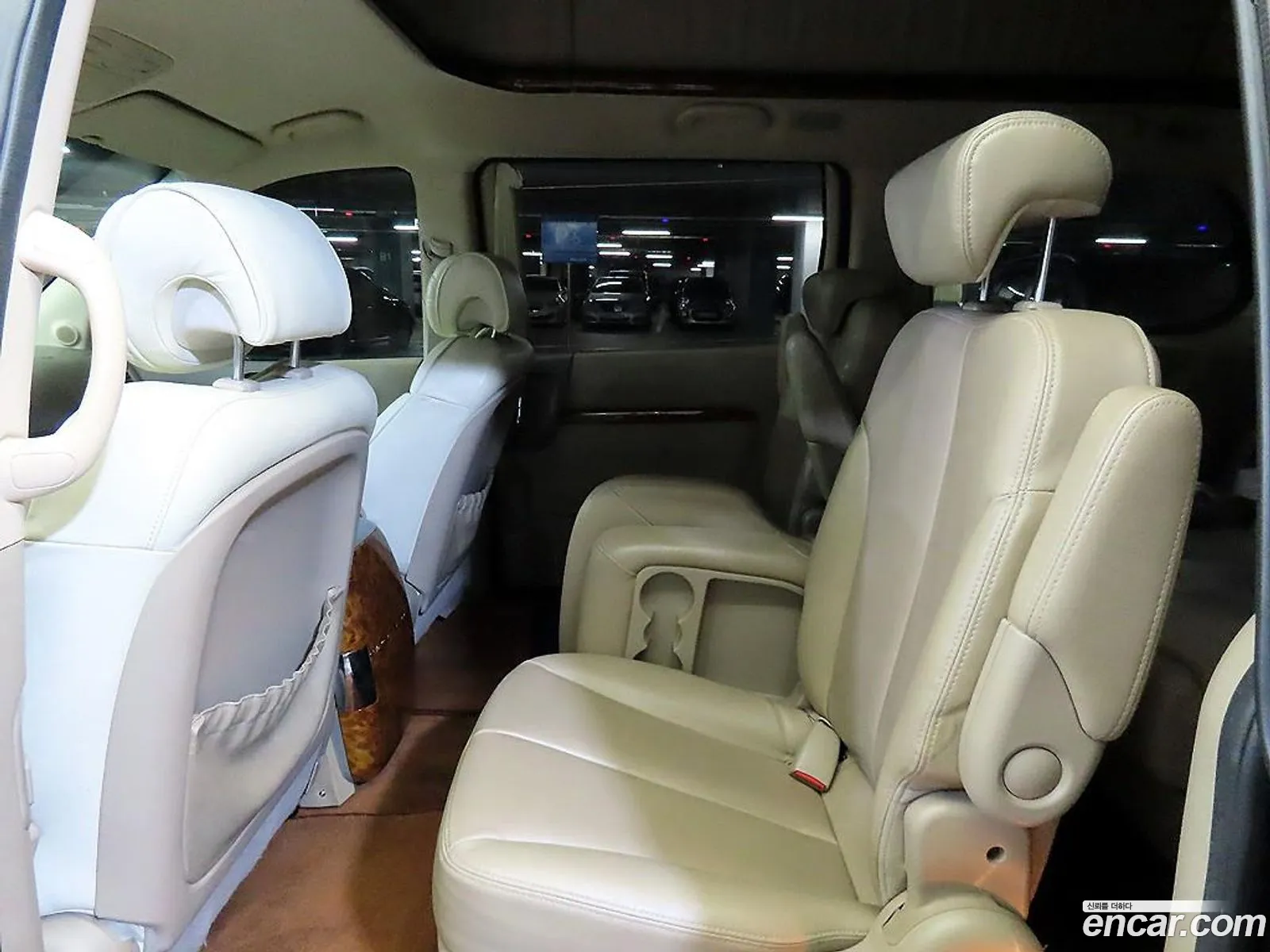 Kia Carnival R 2013 — 3
