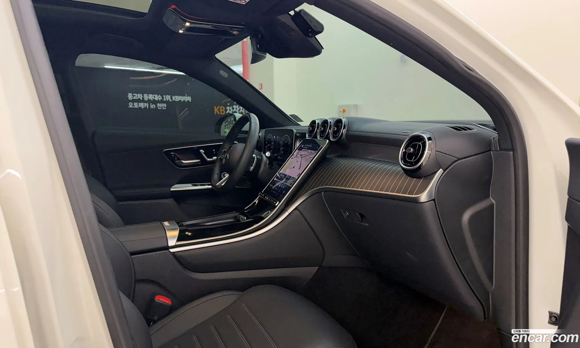 Mercedes-Benz GLC-Class X254 2023 — 2