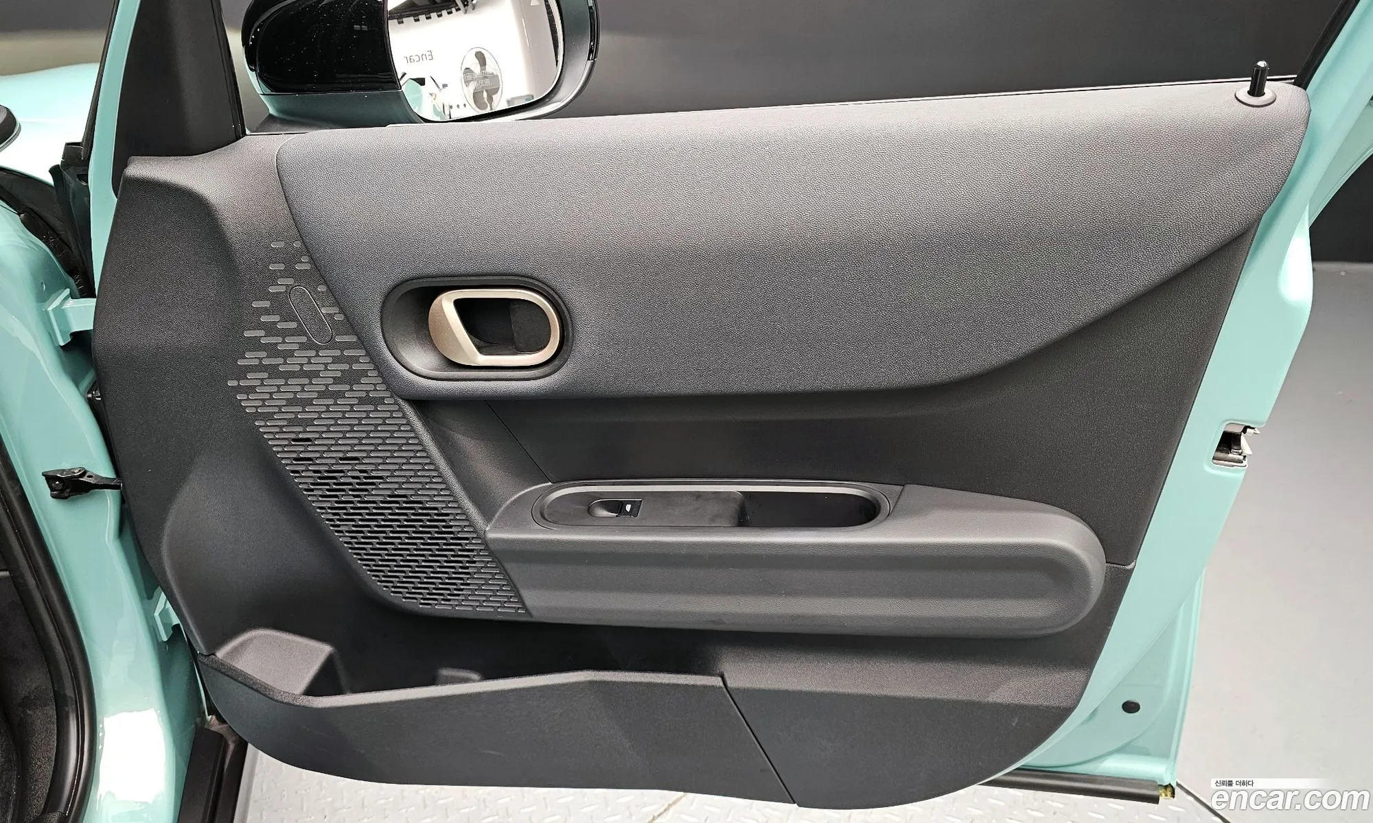 Mini Cooper C 2025 WMW61GD04S2X36065 — 24