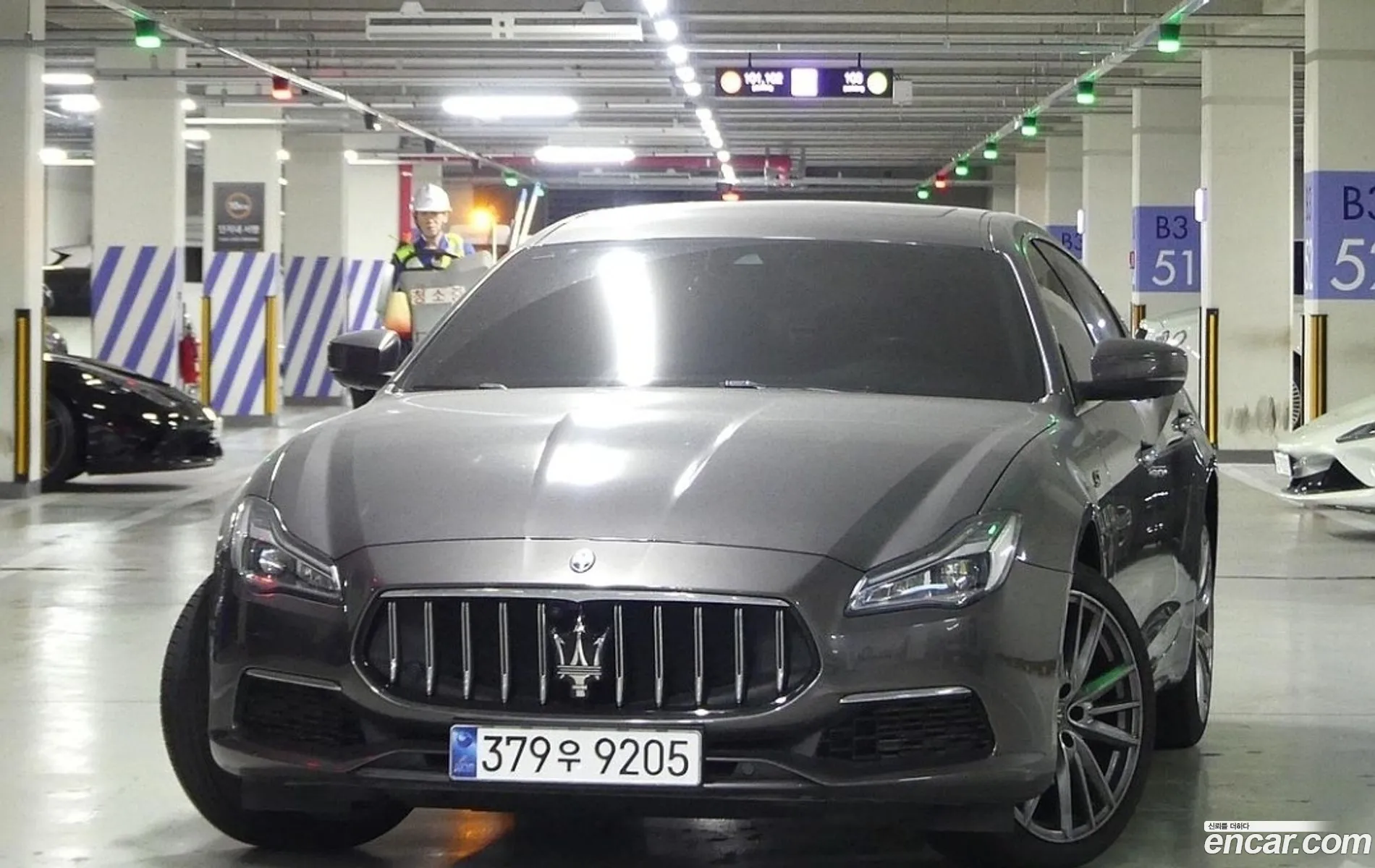 Maserati Quattroporte 2022 — 17