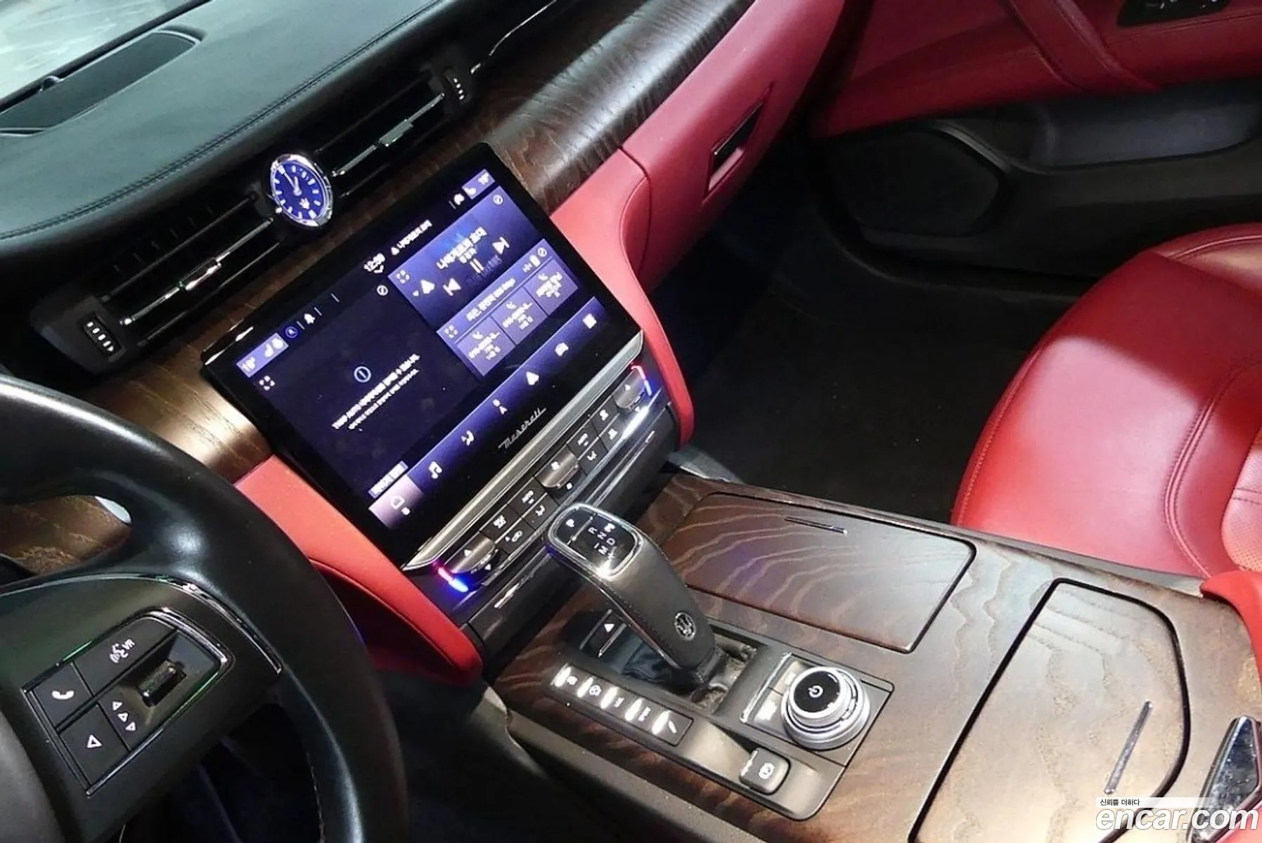 Maserati Quattroporte 2022 — 3