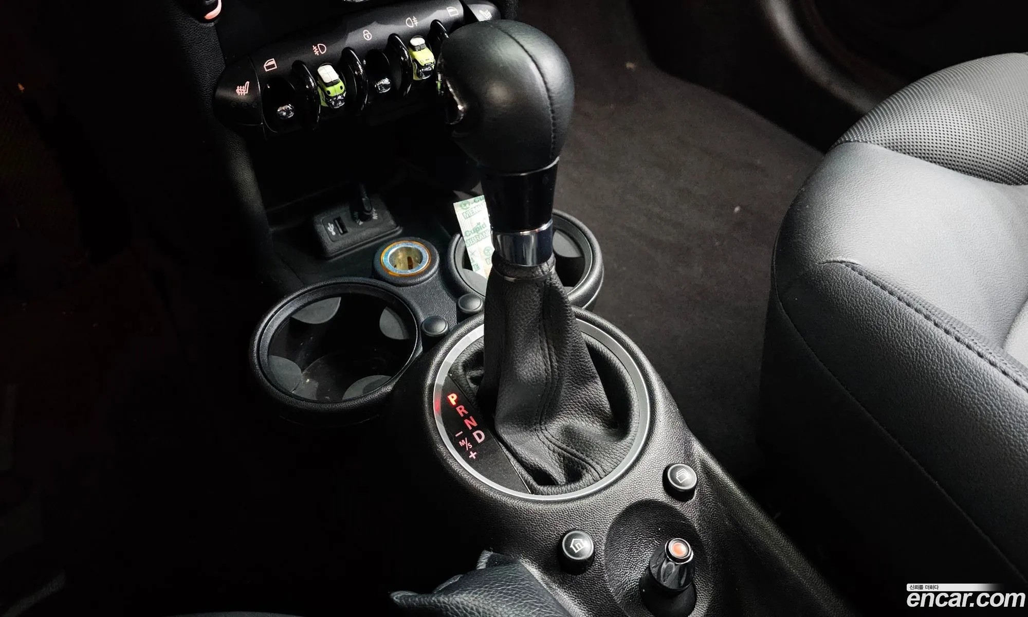 Mini Cooper 2012 WMWSU3109DT449403 — 17