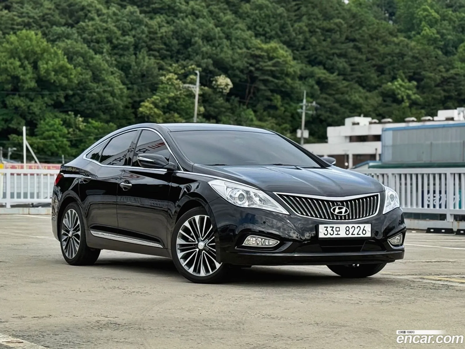 Hyundai Grandeur HG 2011 — 3