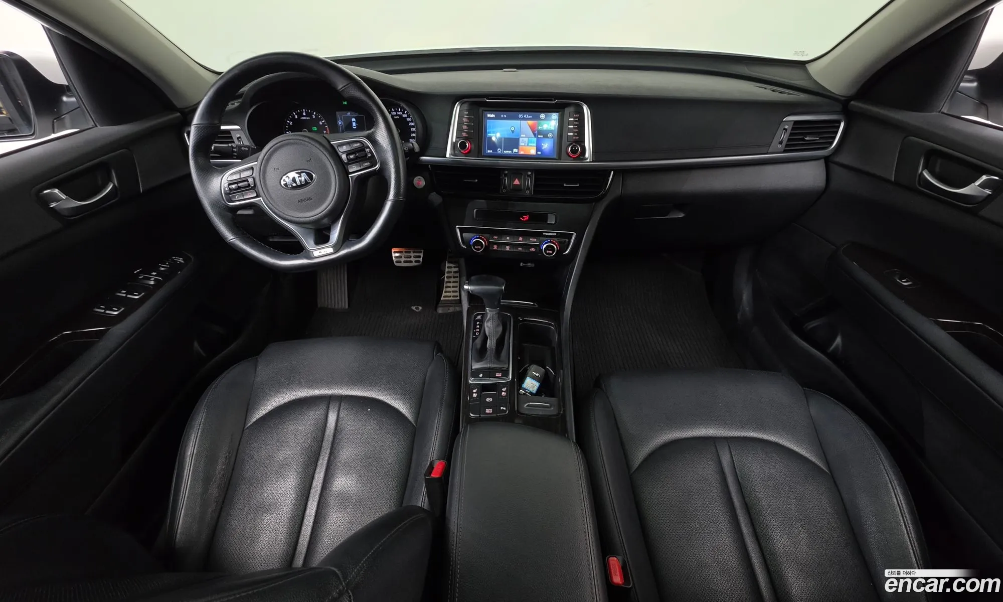 Kia K5 2015 — 2