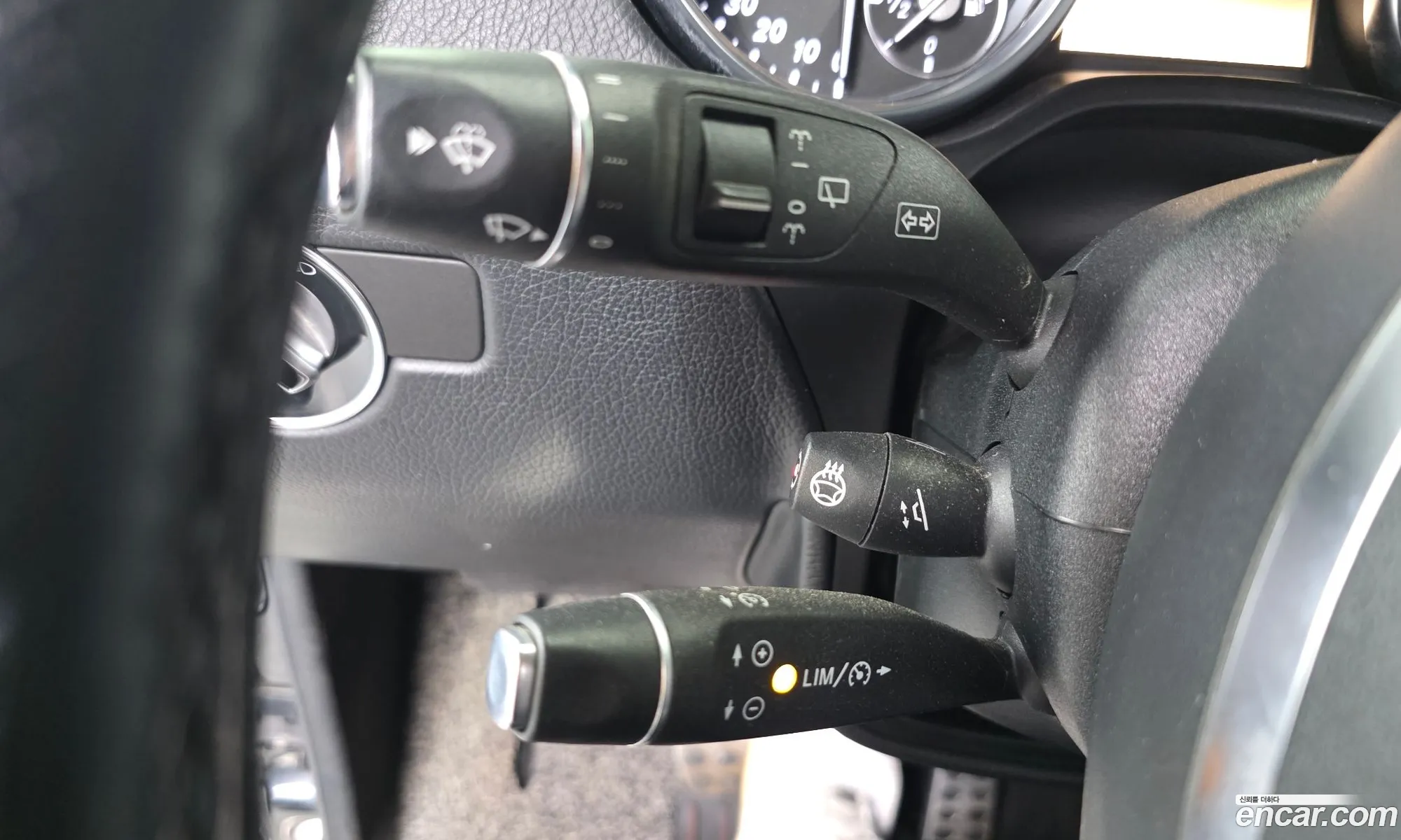 Mercedes-Benz G-Class W463 2015 — 10