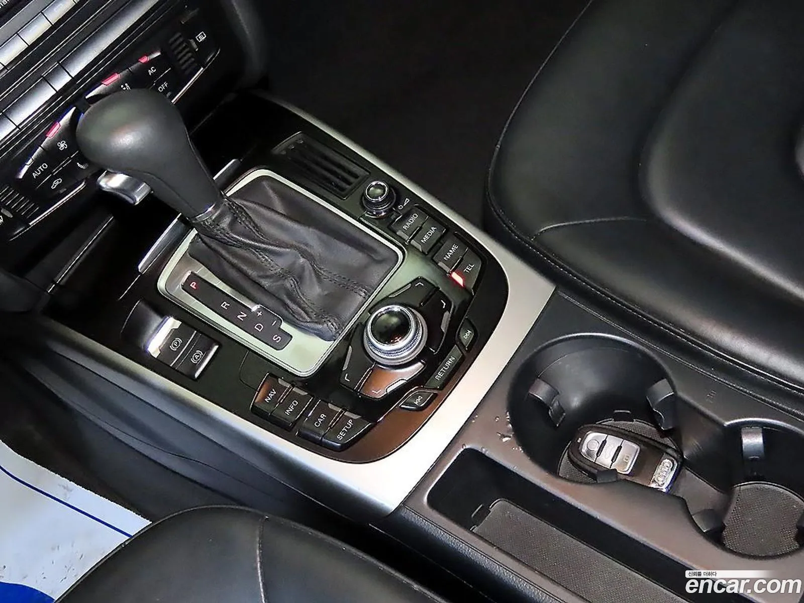 Audi A4 2009 — 4