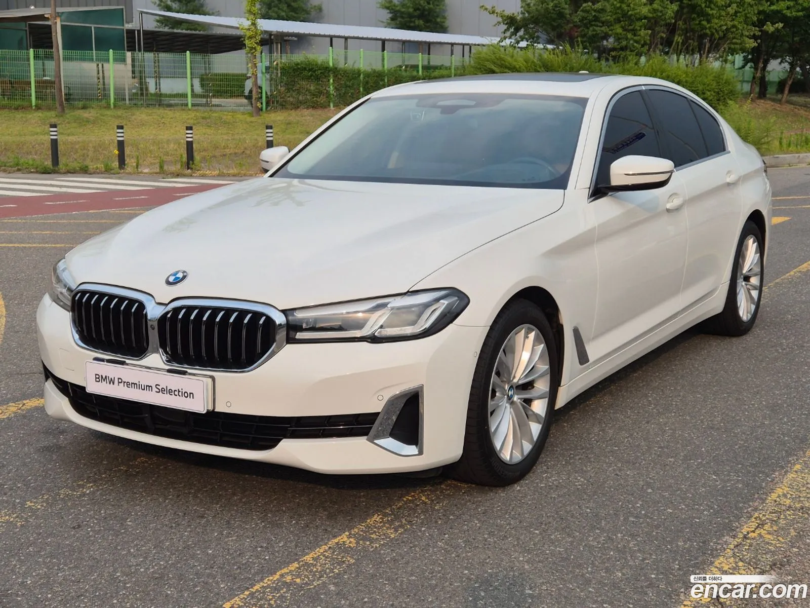 BMW 5 Series 2023 — 20