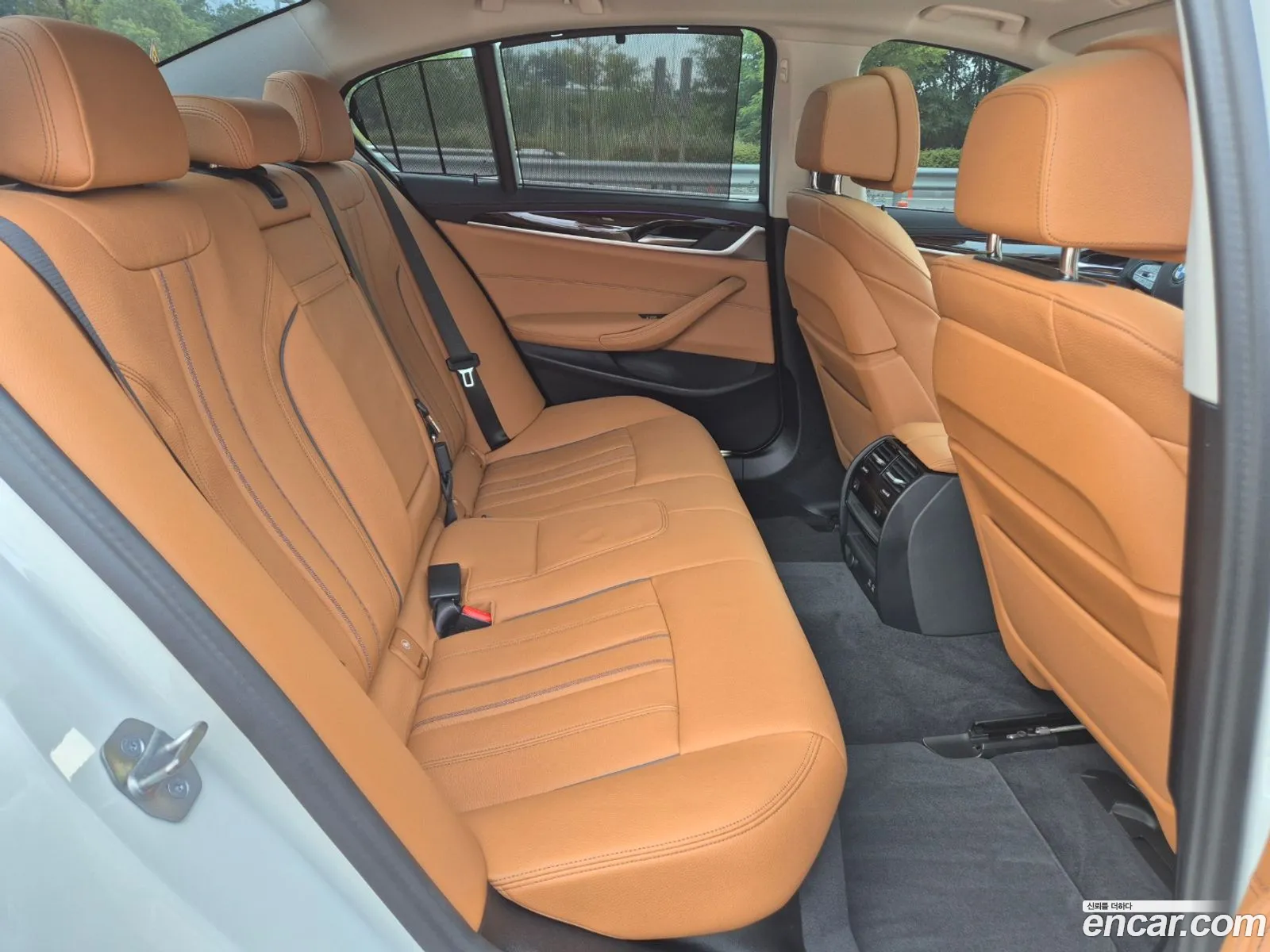 BMW 5 Series 2023 — 19