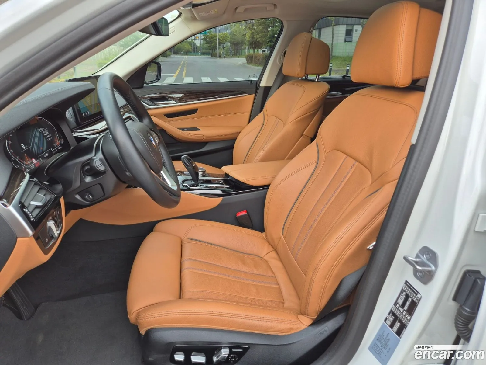 BMW 5 Series 2023 — 4