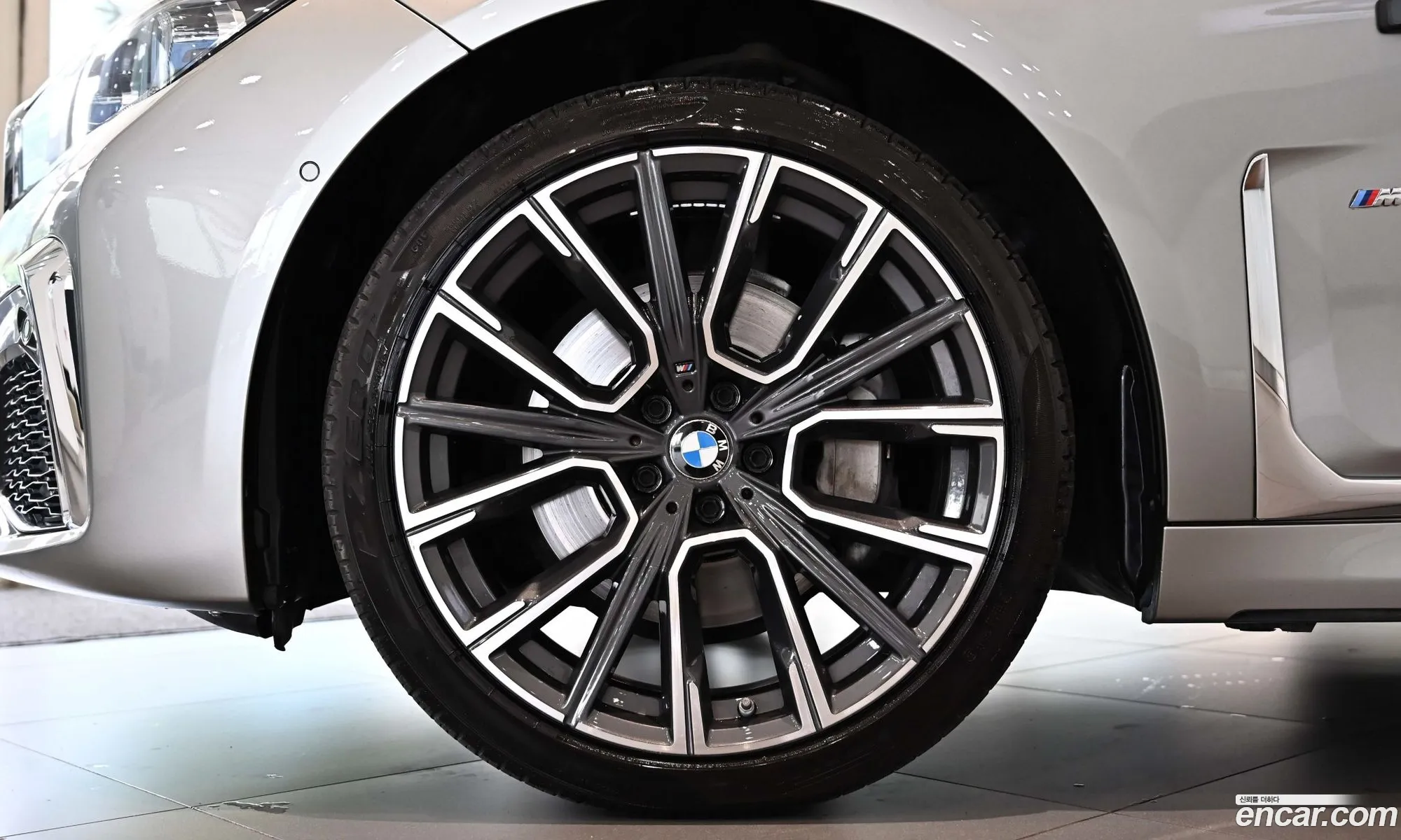 BMW 7 Series 2020 — 15