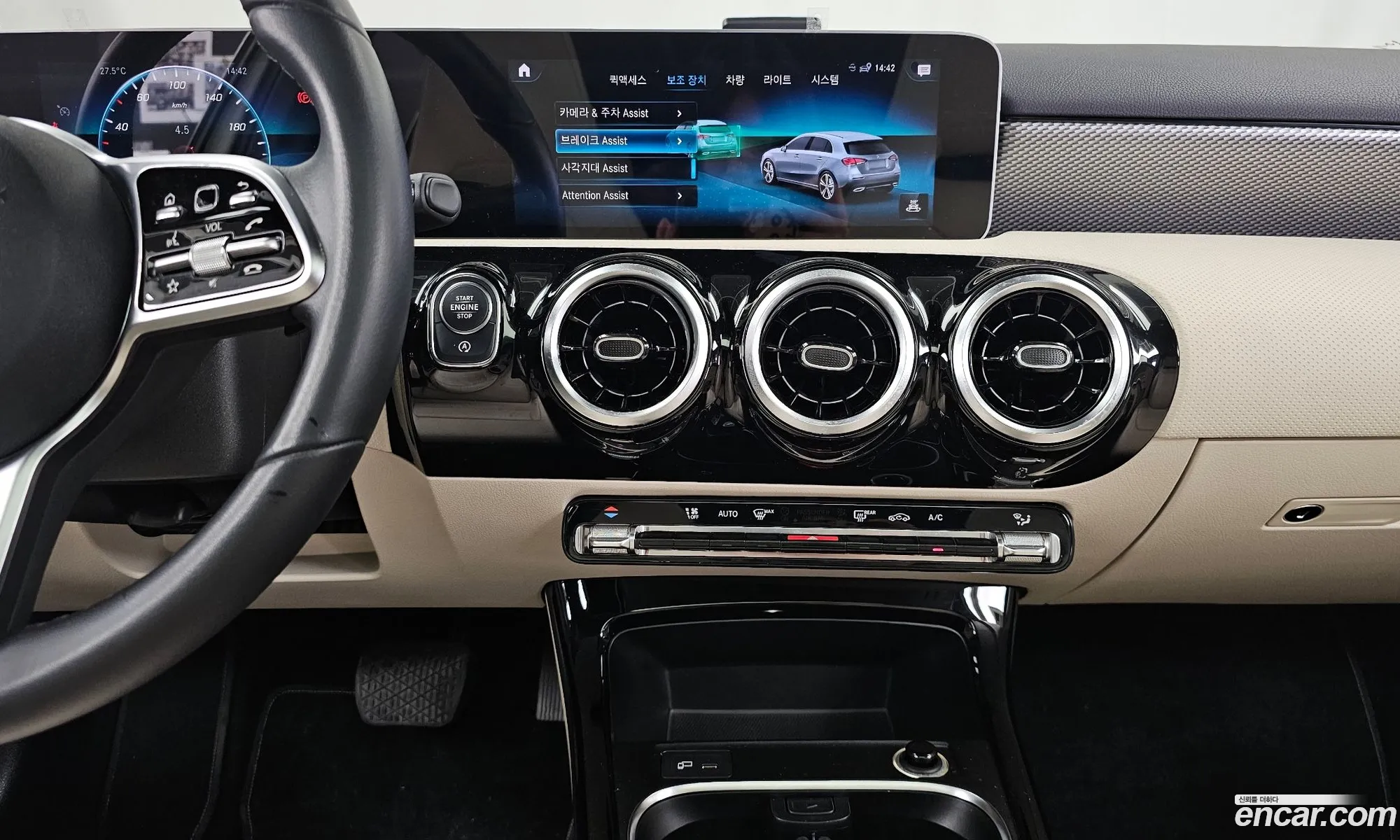 Mercedes-Benz A-Class W177 2019 — 19