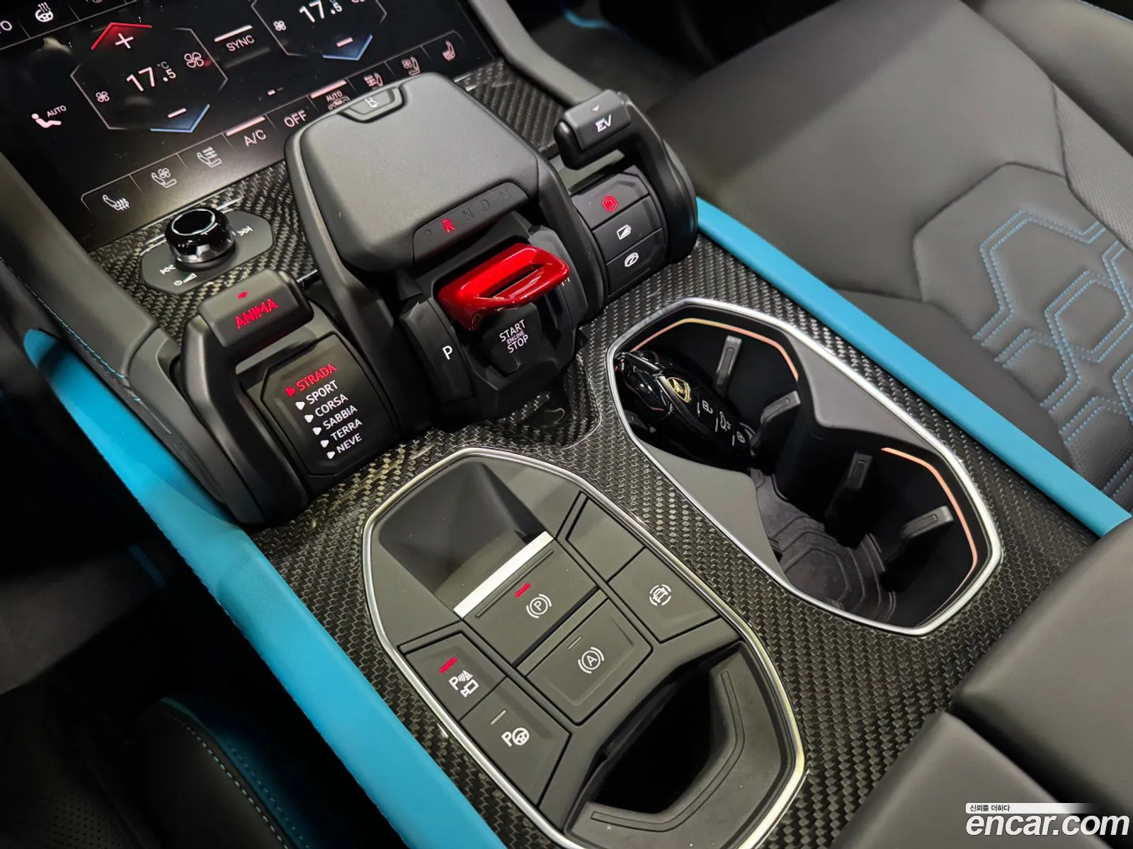 Lamborghini Urus 2025 — 14