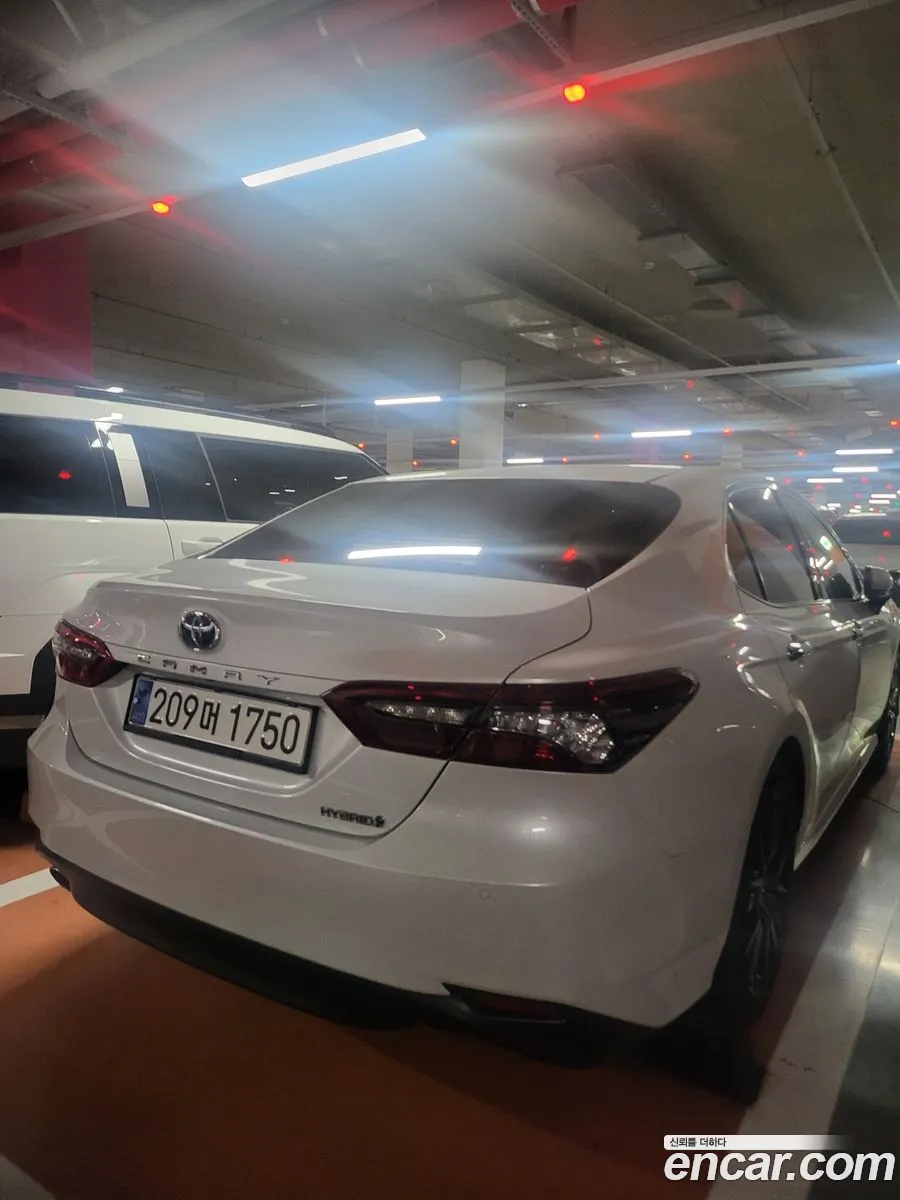 Toyota Camry 2024 — 9