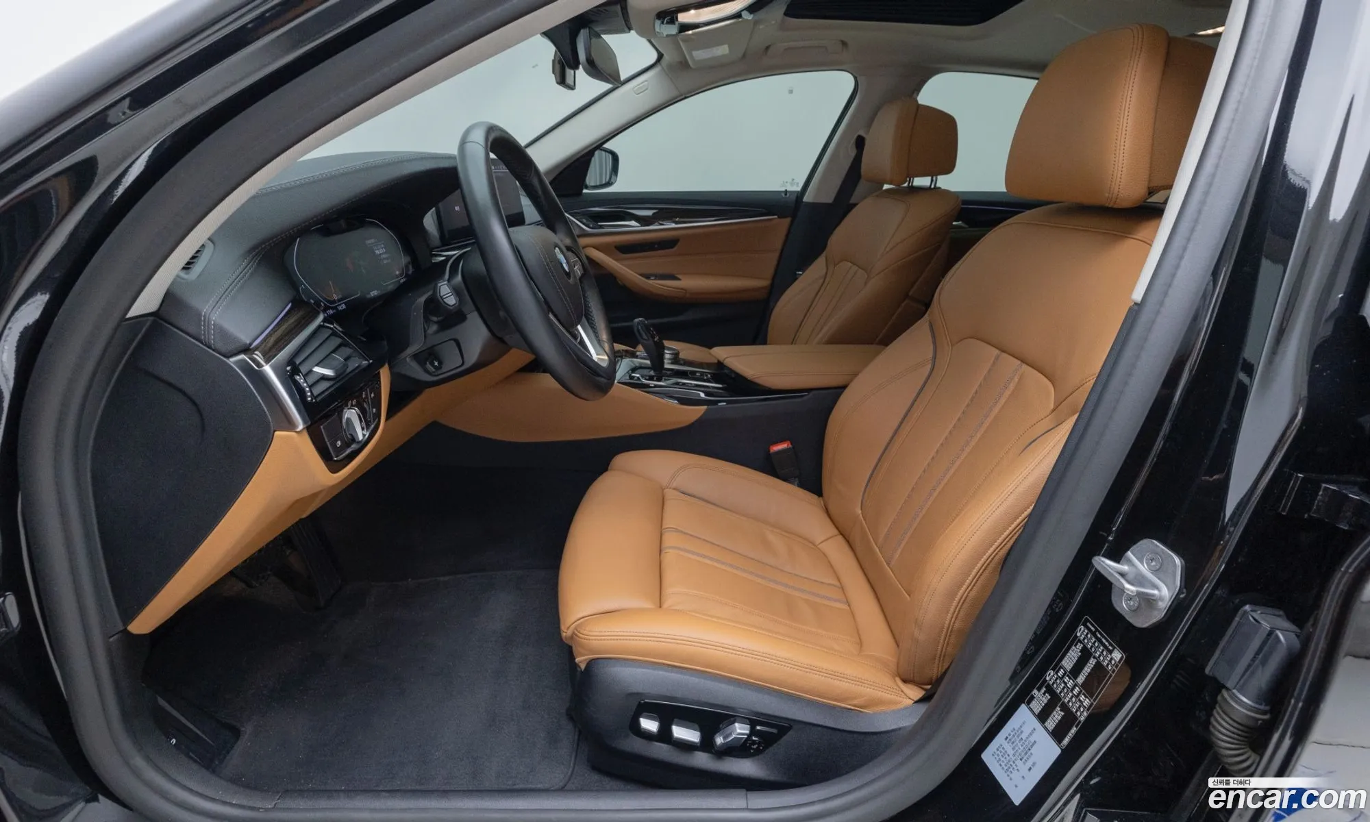 BMW 5 Series 2021 — 5