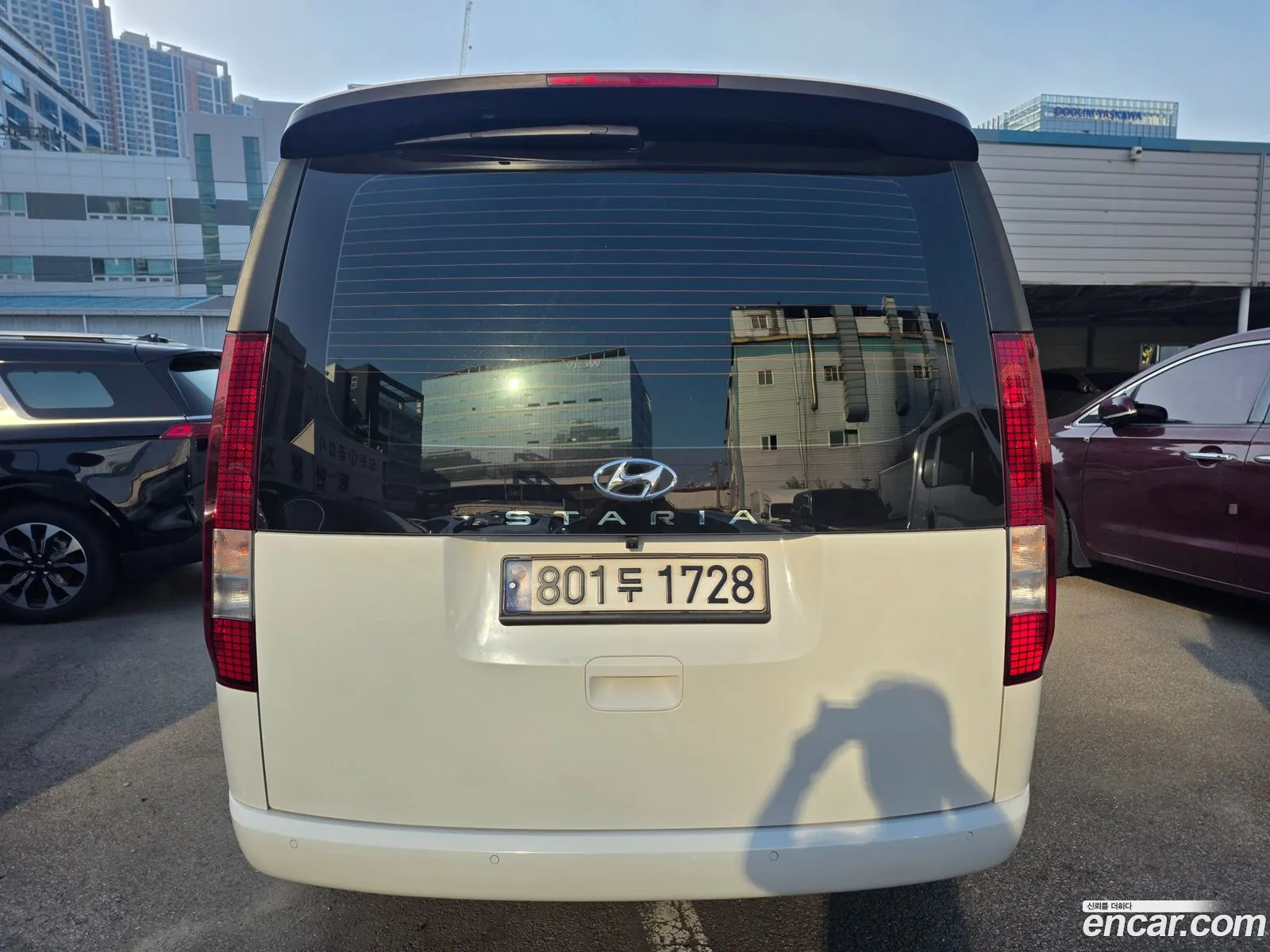Hyundai Staria 2022 — 2