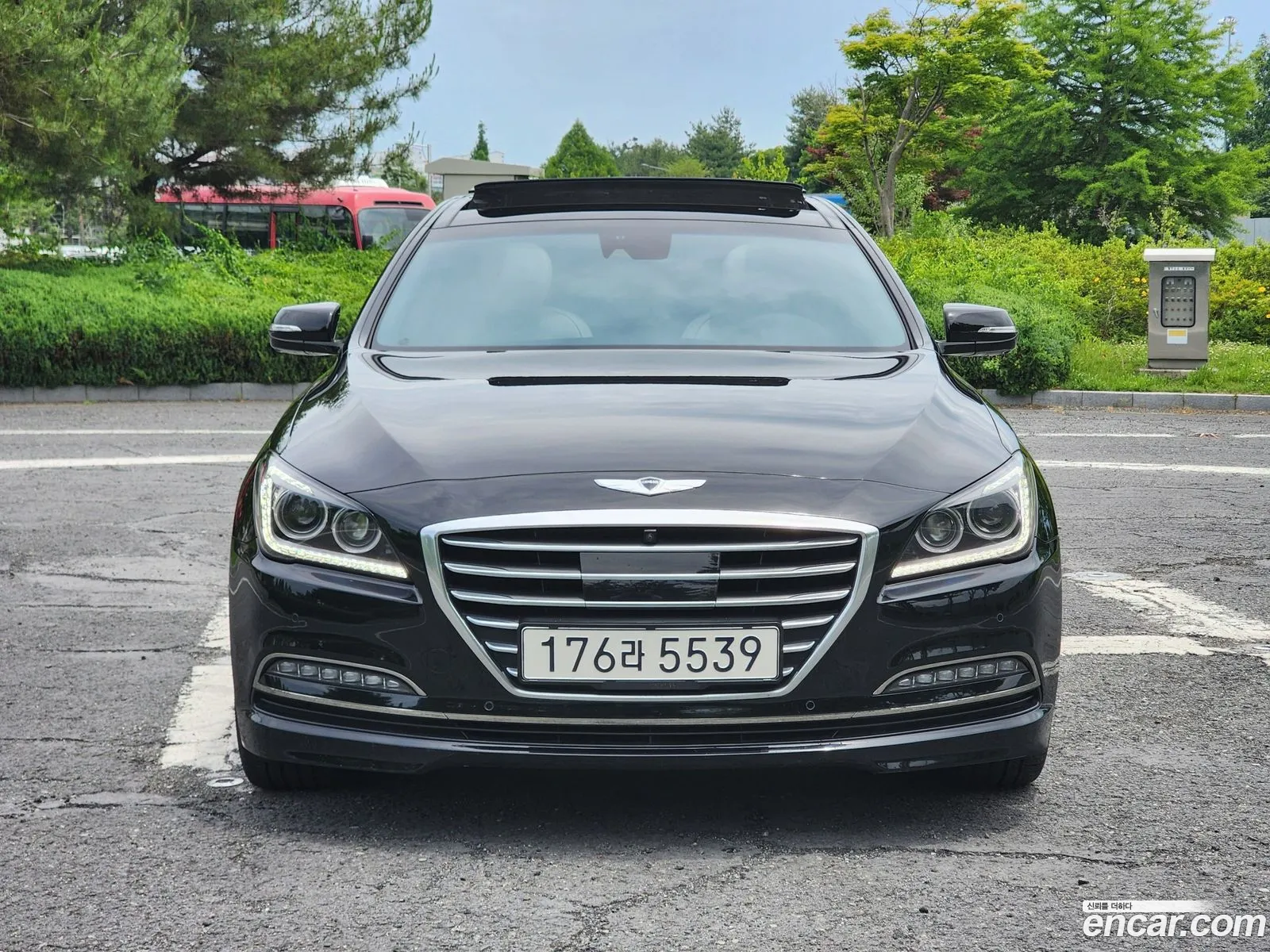 Hyundai Genesis DH 2015 — 2