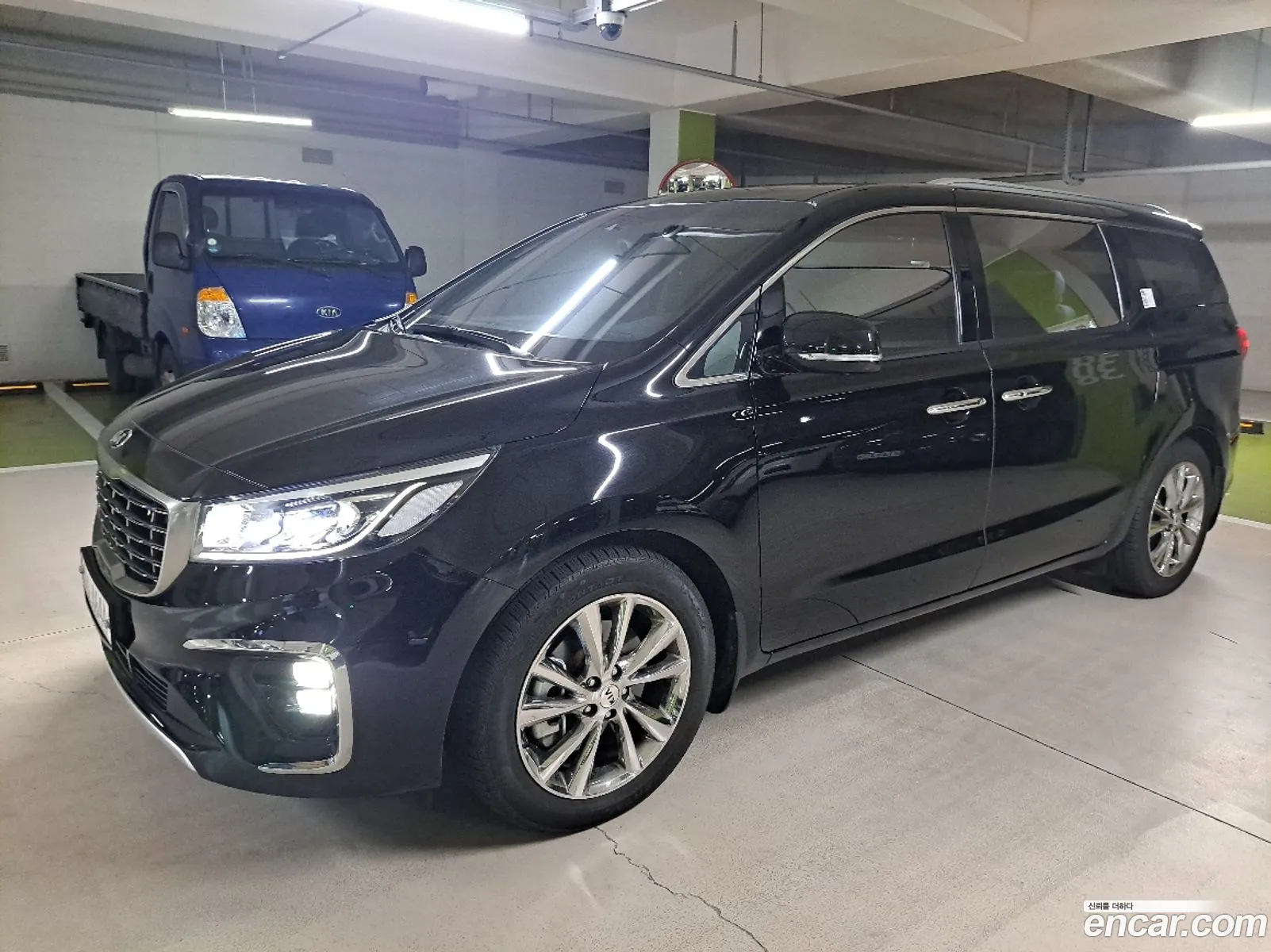 Kia Carnival 2019 — 4