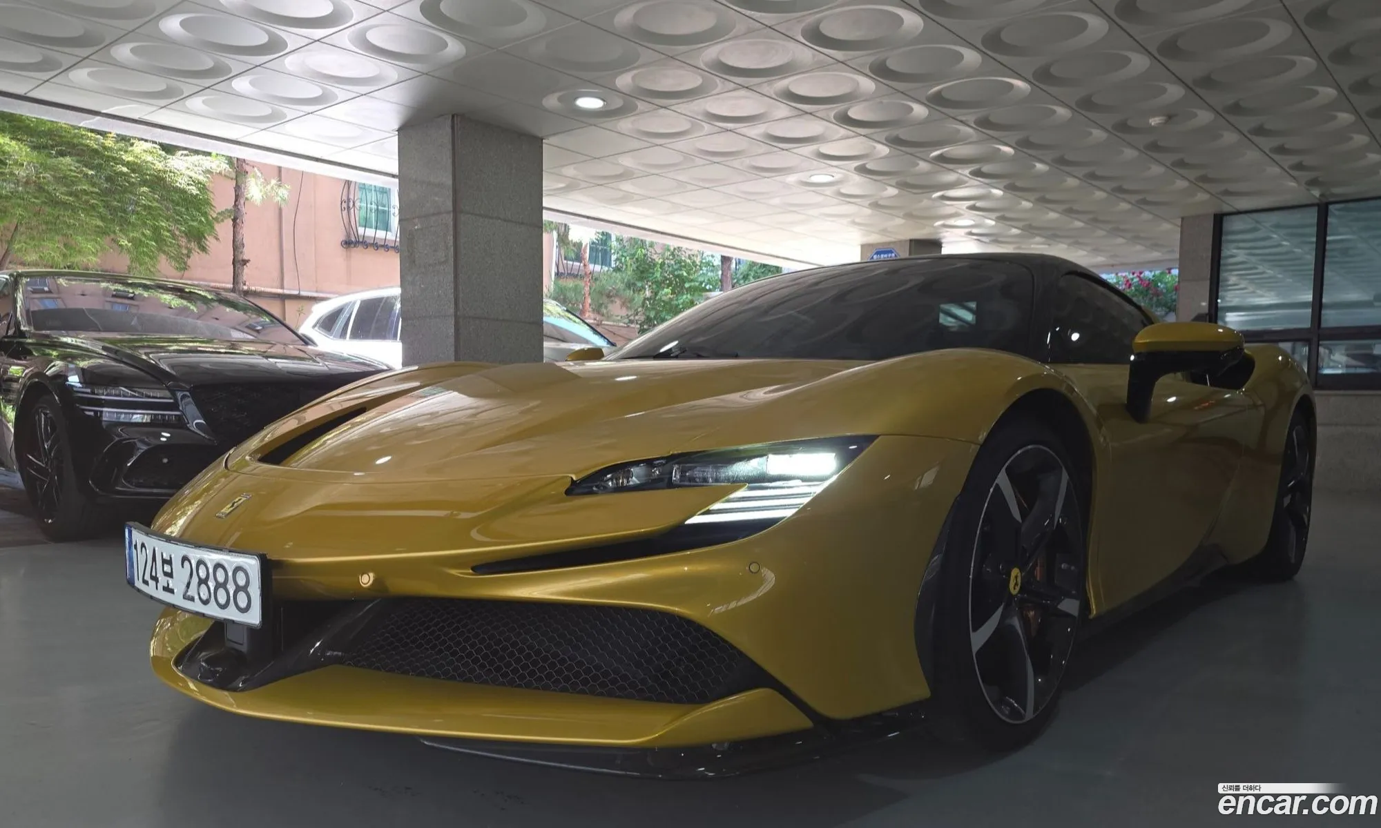 Ferrari SF90 Spider 2022 — 7