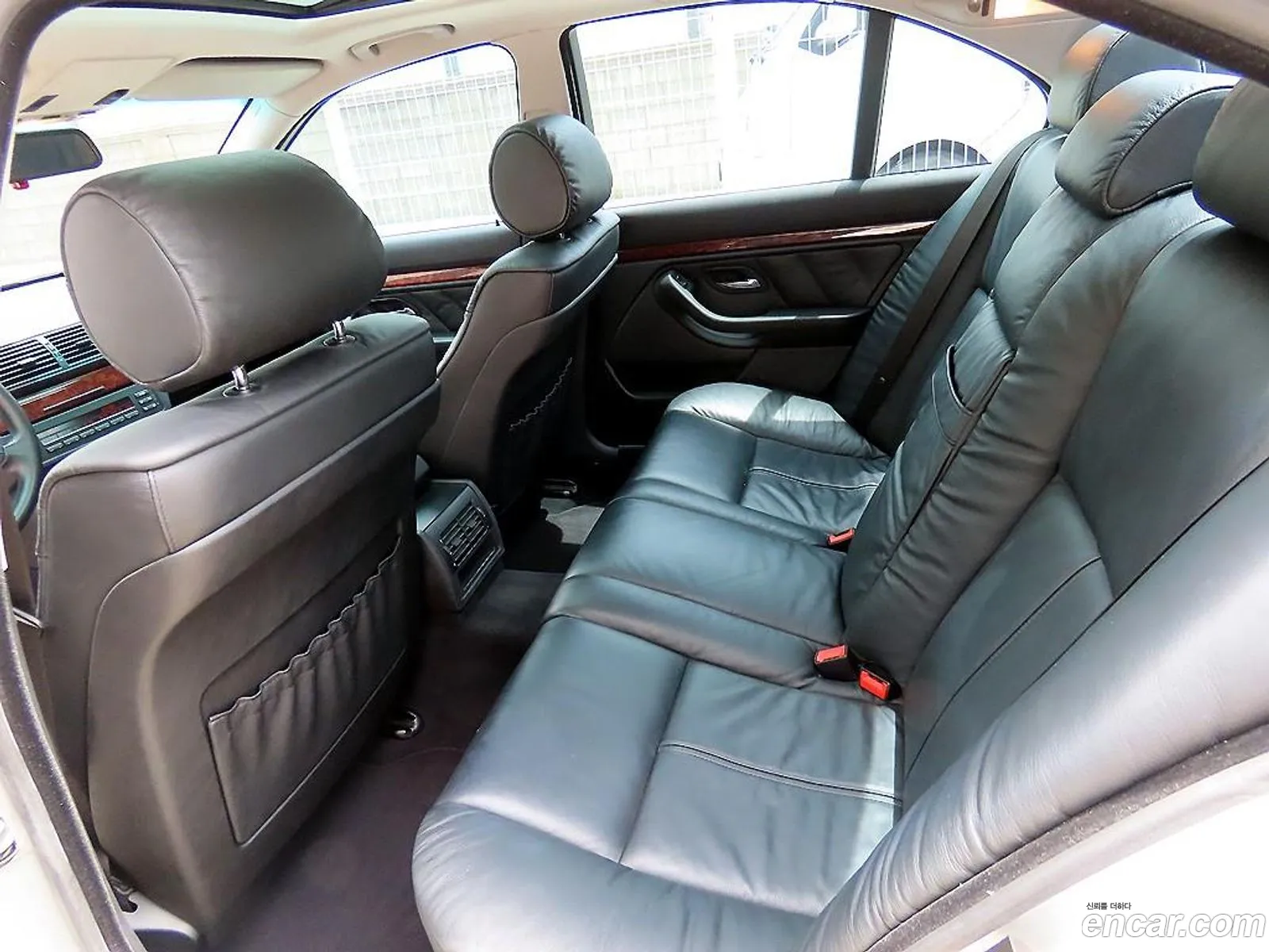 BMW 5 Series 2002 — 2