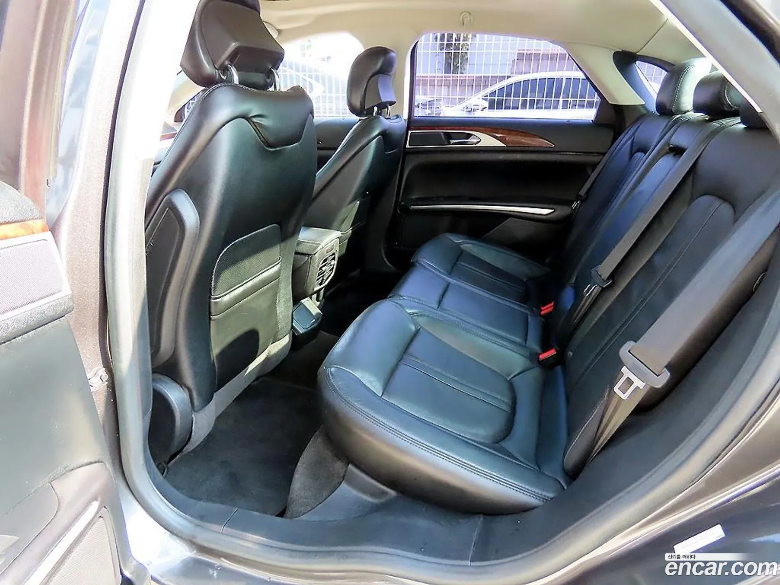 Lincoln MKZ 2015 — 10