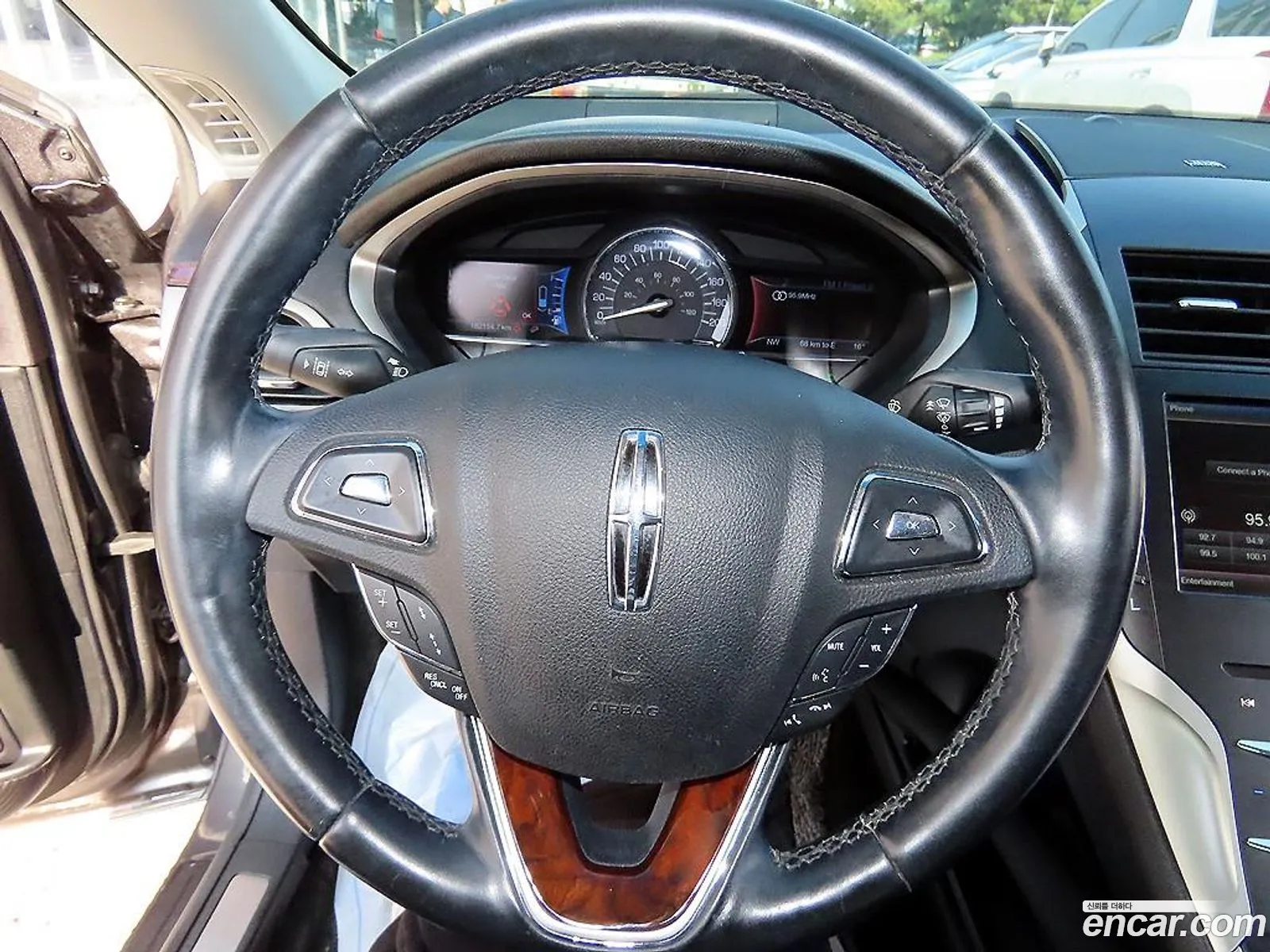 Lincoln MKZ 2015 — 13