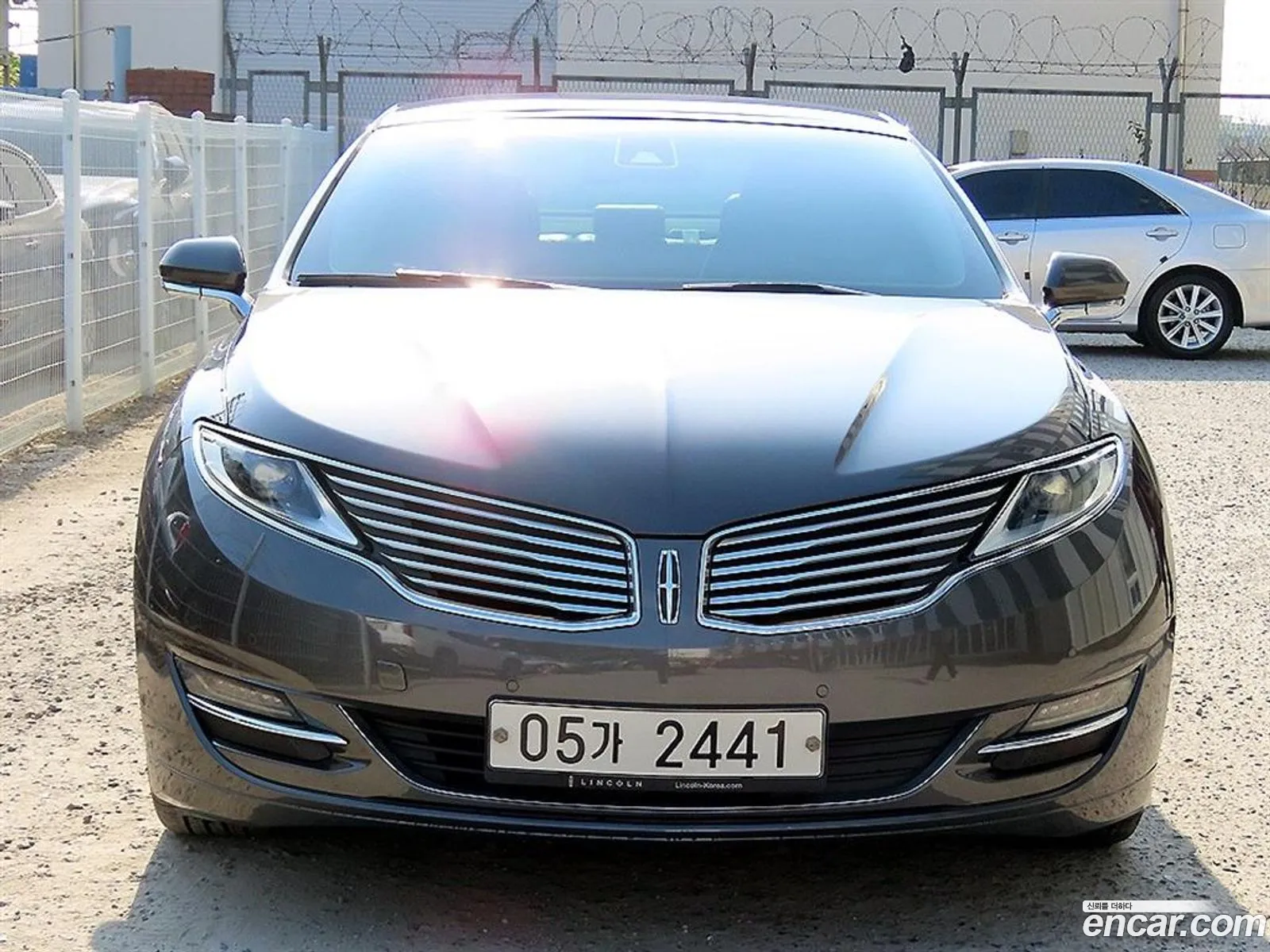 Lincoln MKZ 2015 — 17