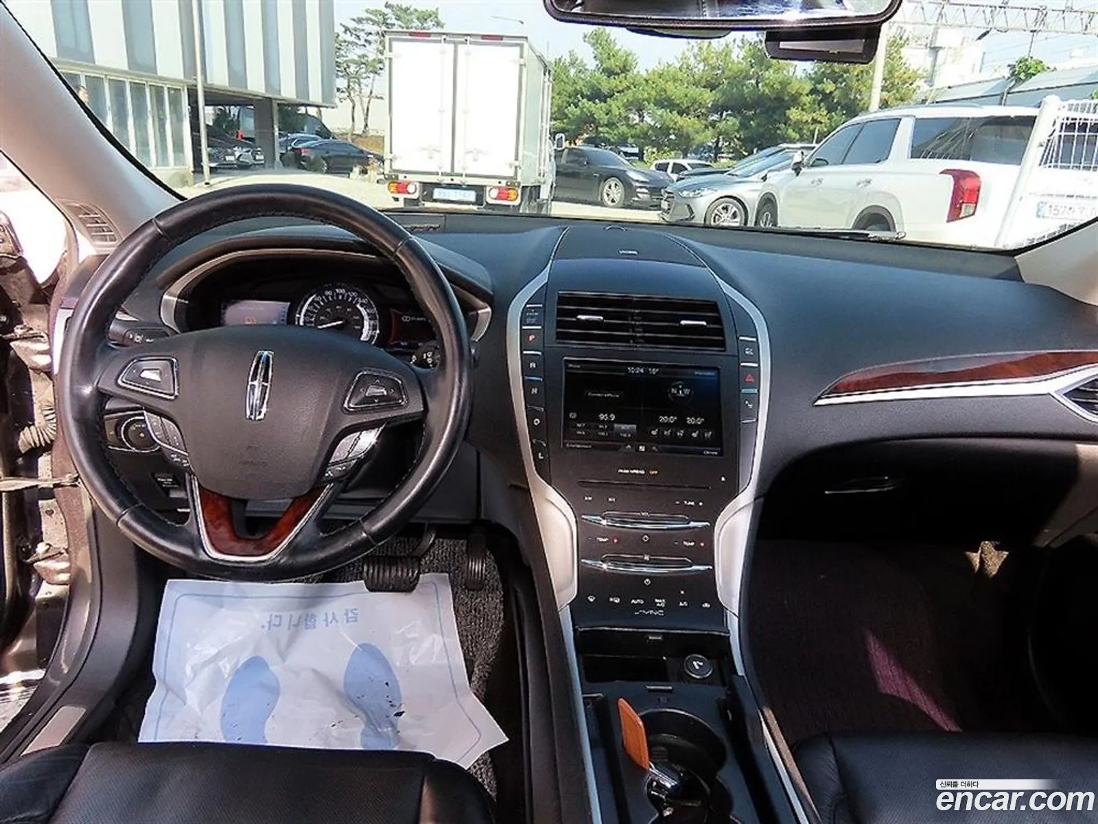 Lincoln MKZ 2015 — 20