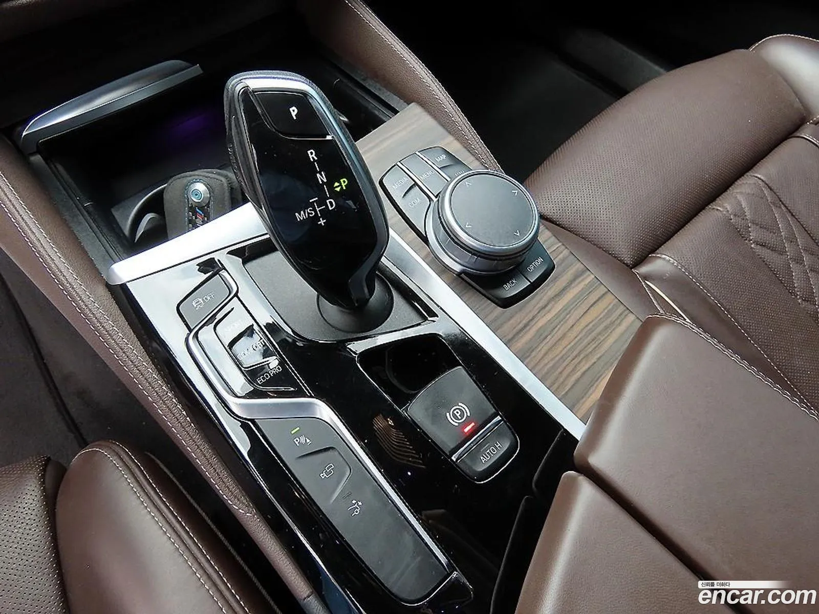 BMW 6 Series GT 2019 — 11