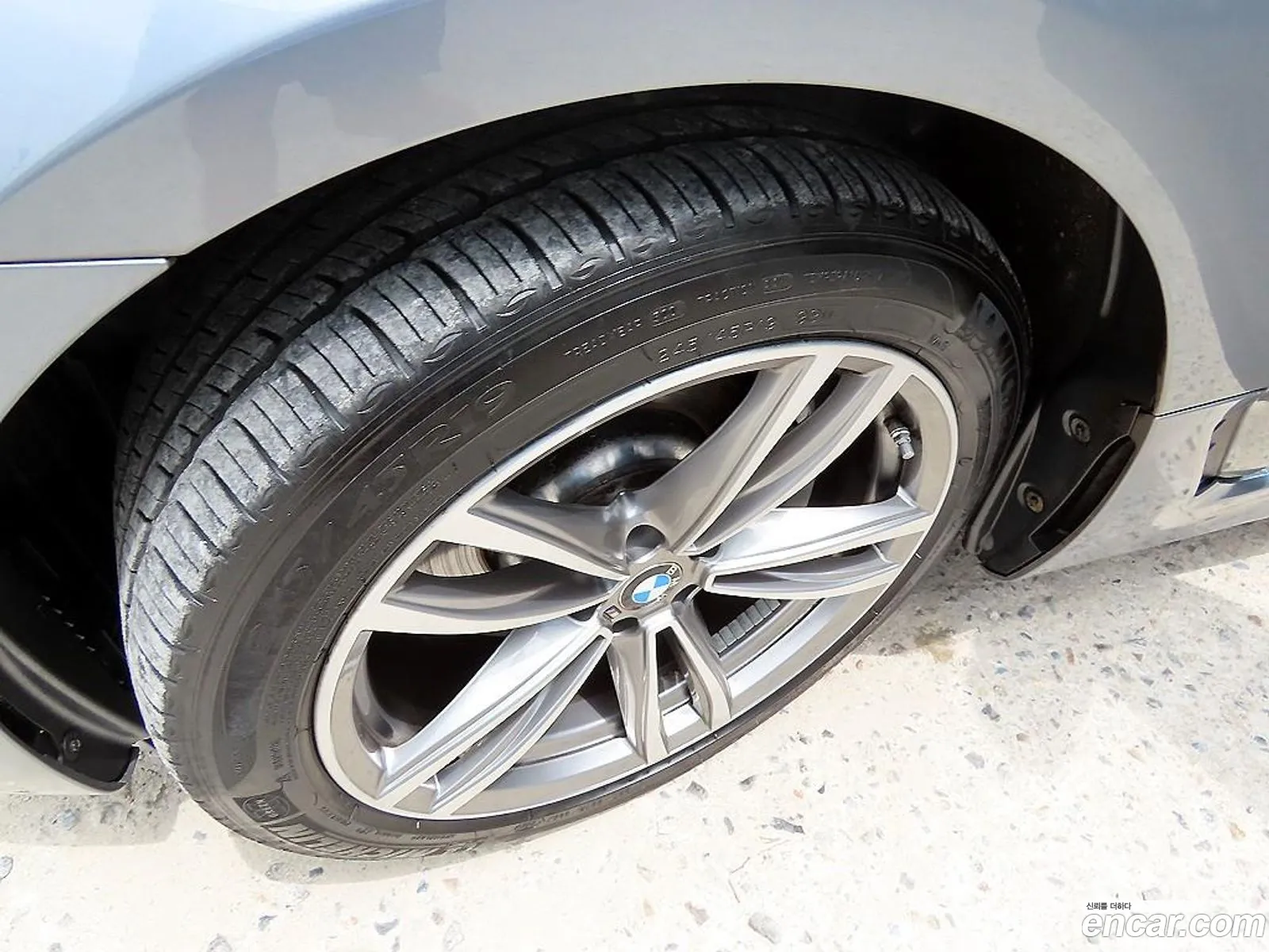 BMW 6 Series GT 2019 — 6