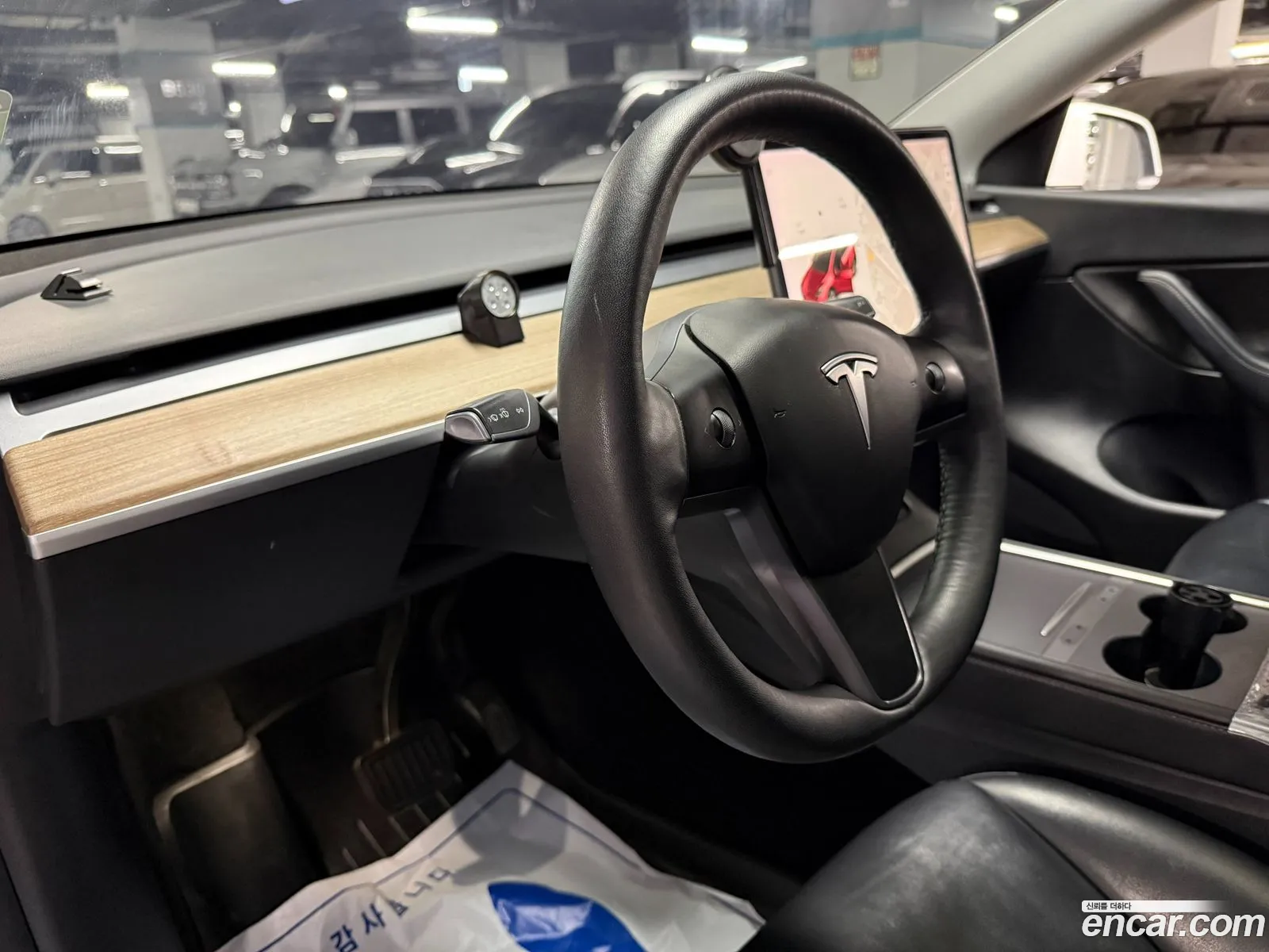 Tesla Model Y 2021 — 9