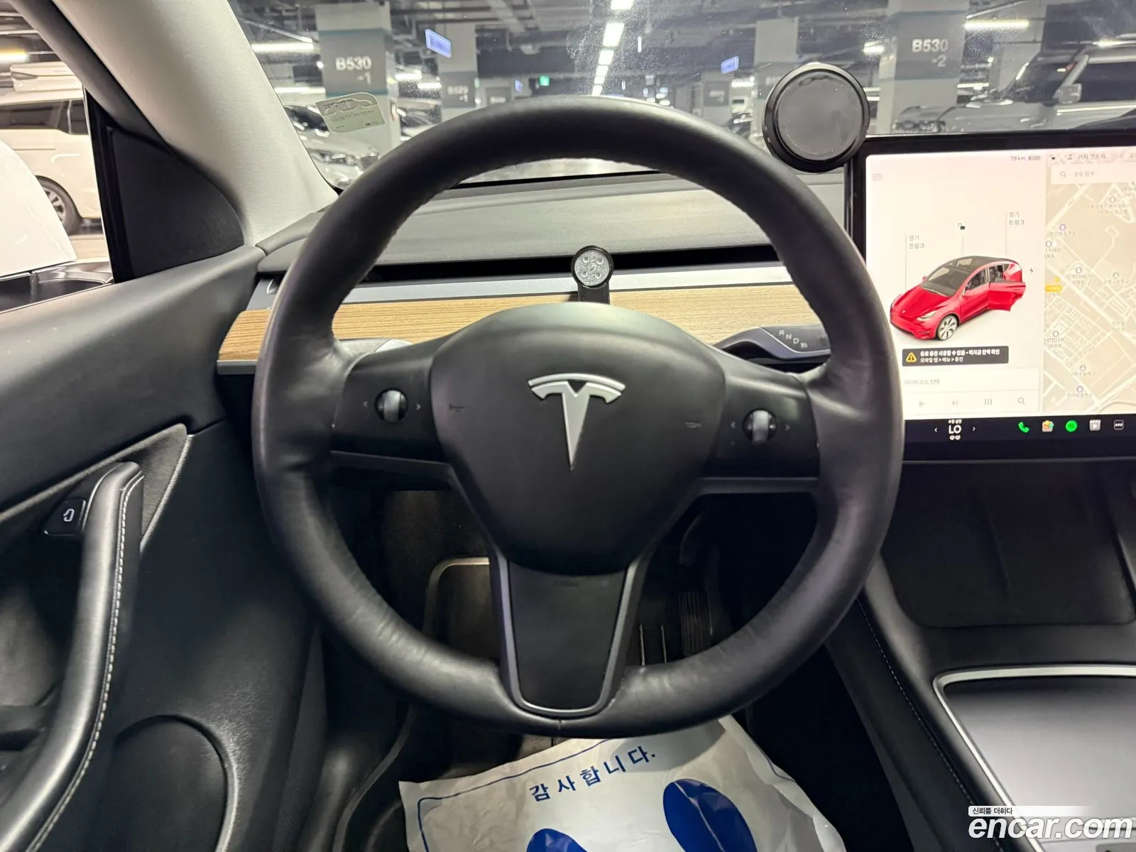 Tesla Model Y 2021 — 14