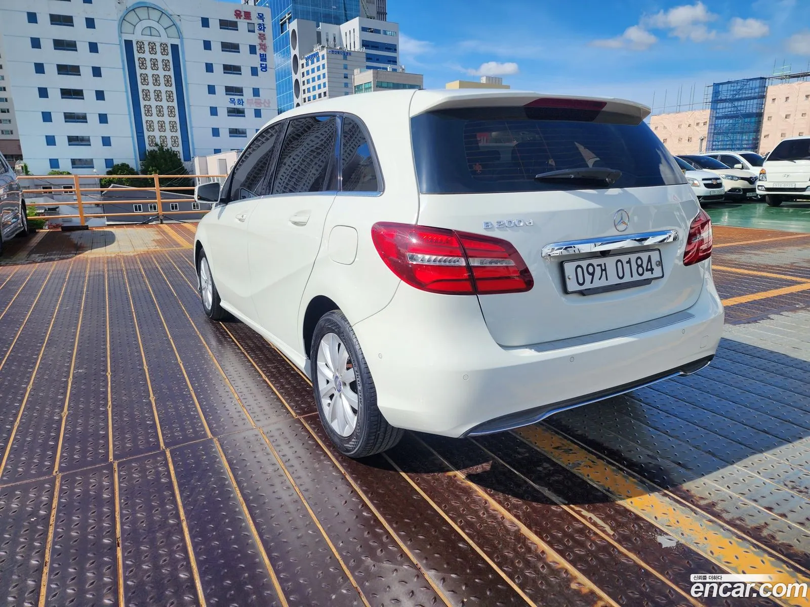Mercedes-Benz B-Class W246 2016 — 13