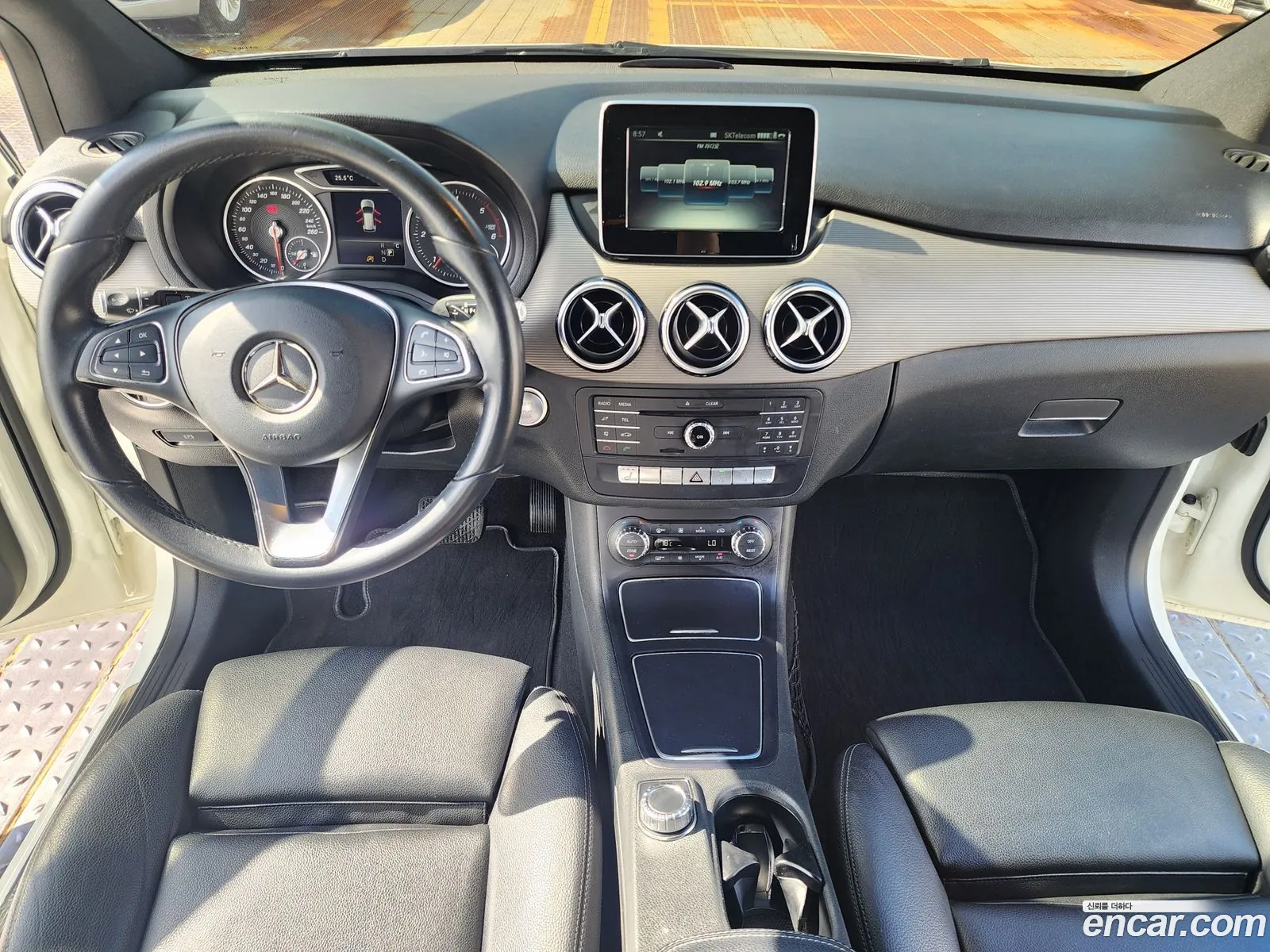 Mercedes-Benz B-Class W246 2016 — 17