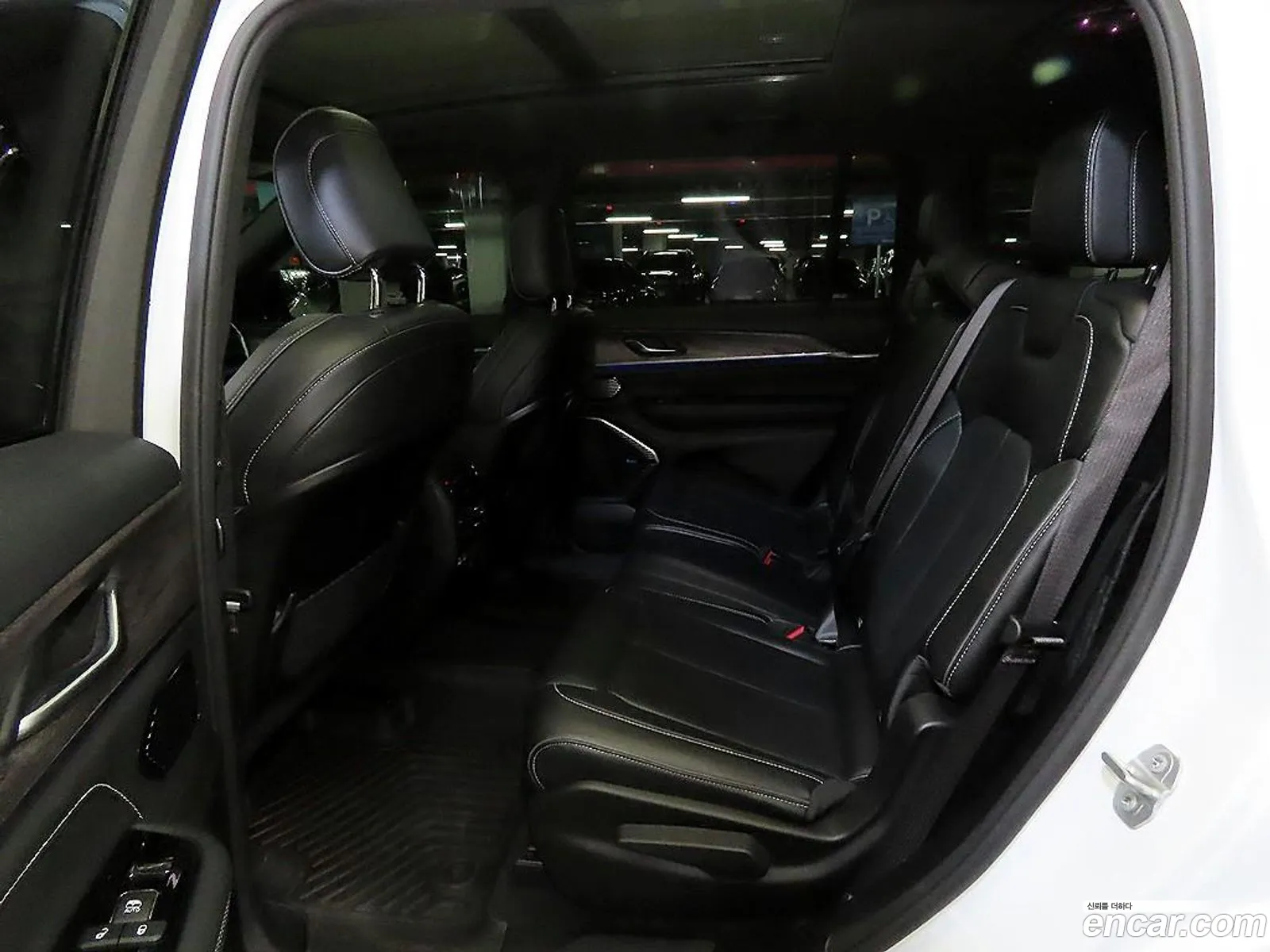 Jeep Grand Cherokee 2022 — 2