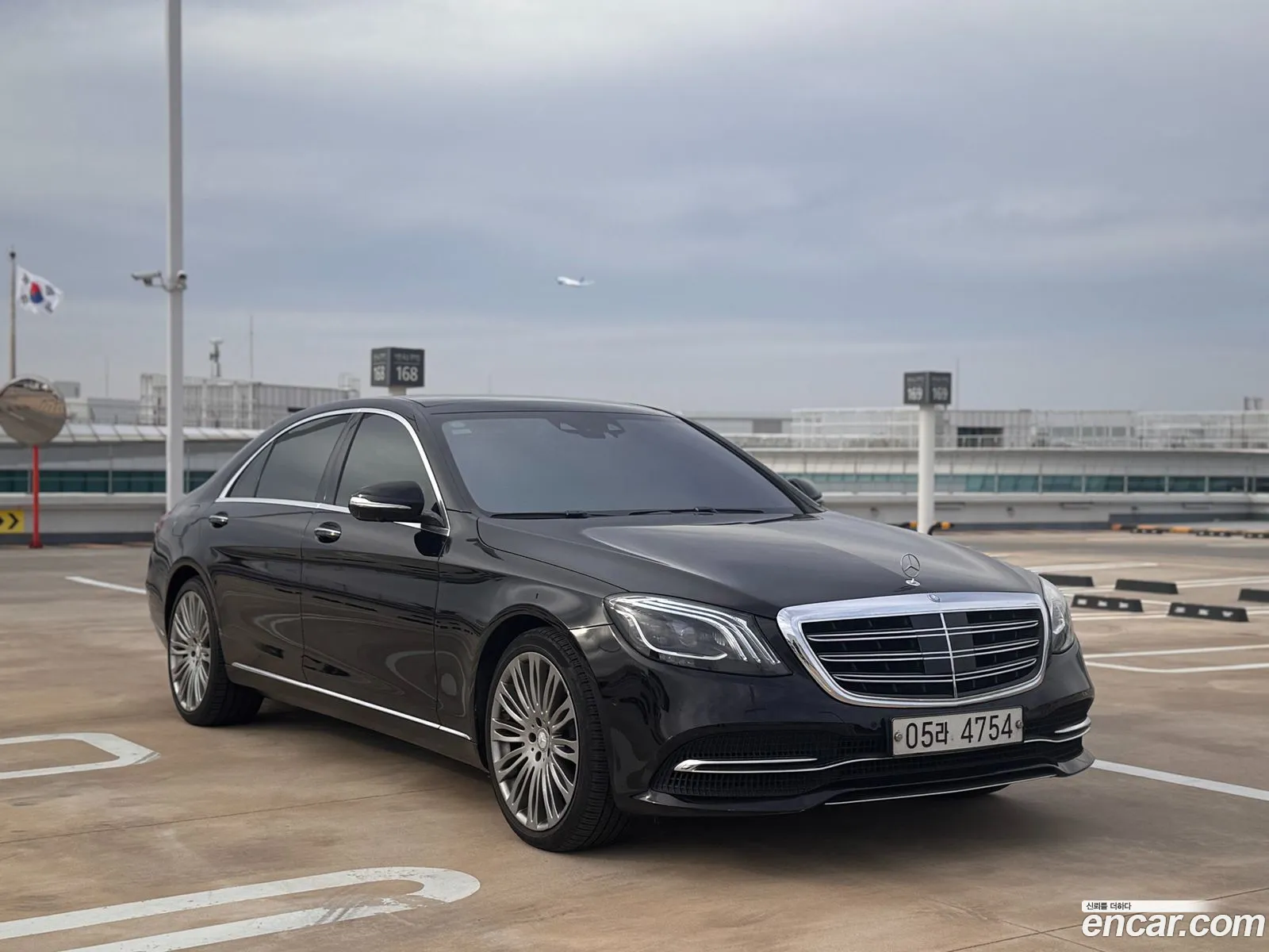 Mercedes-Benz S-Class W222 2014 — 17