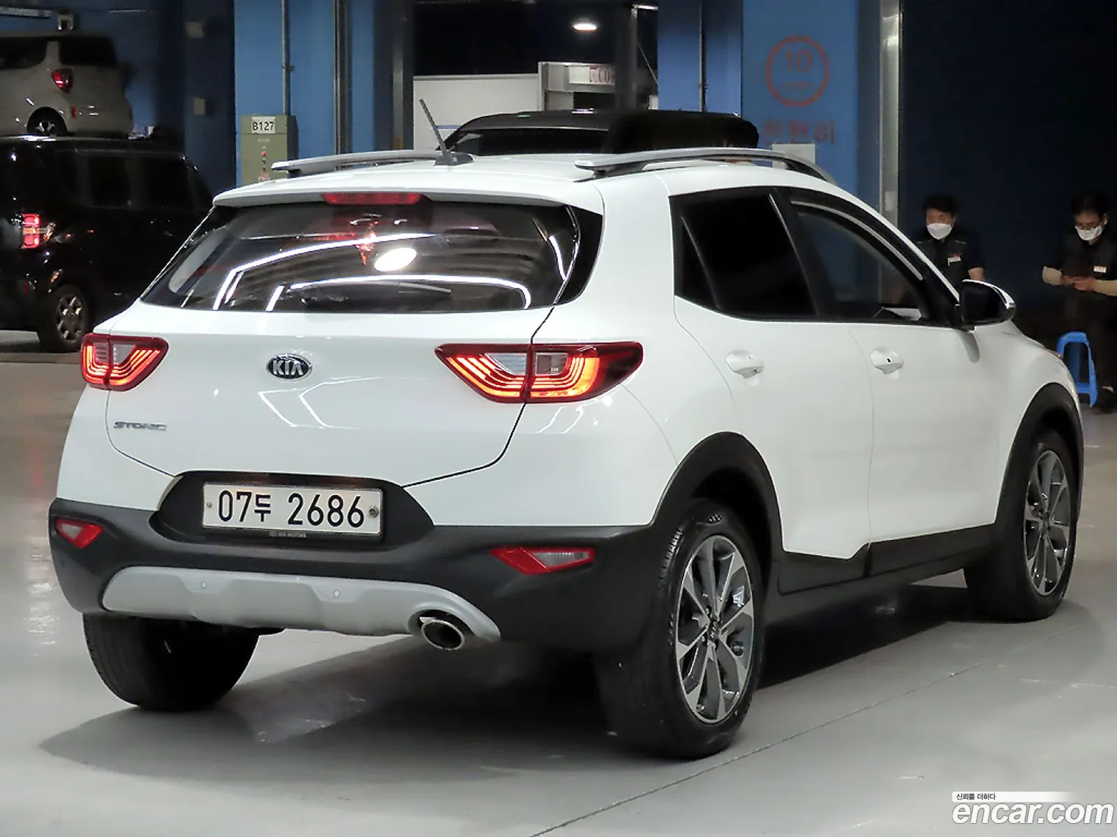 Kia Stonic 2017 — 3