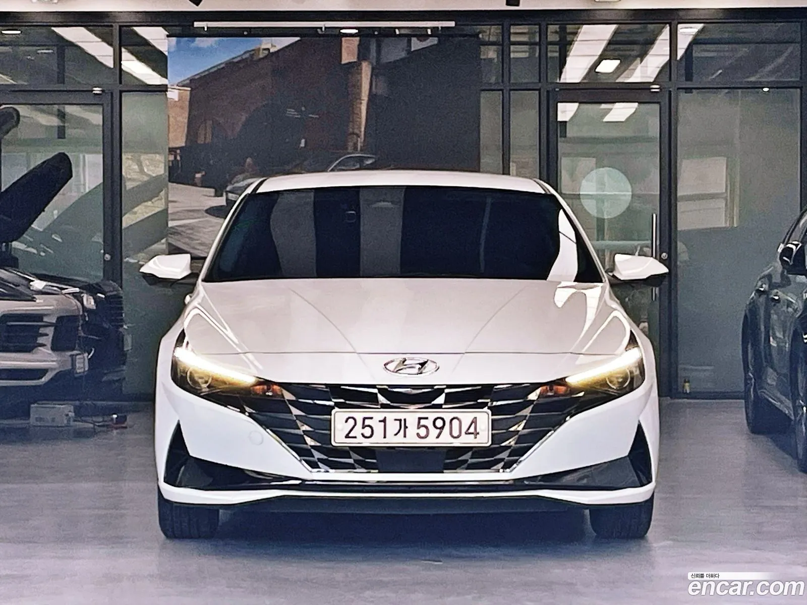 Hyundai Elantra 2021 — 4