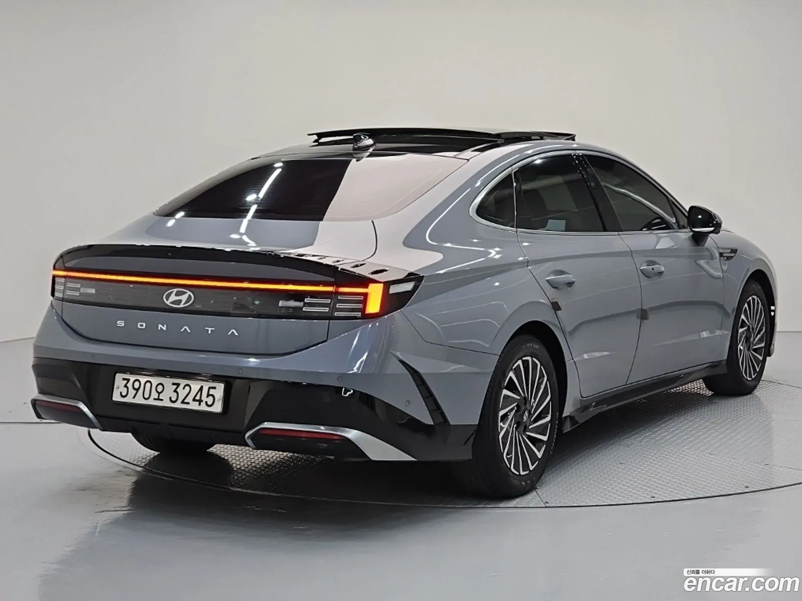 Hyundai Sonata the Edge Hybrid 2024 — 2