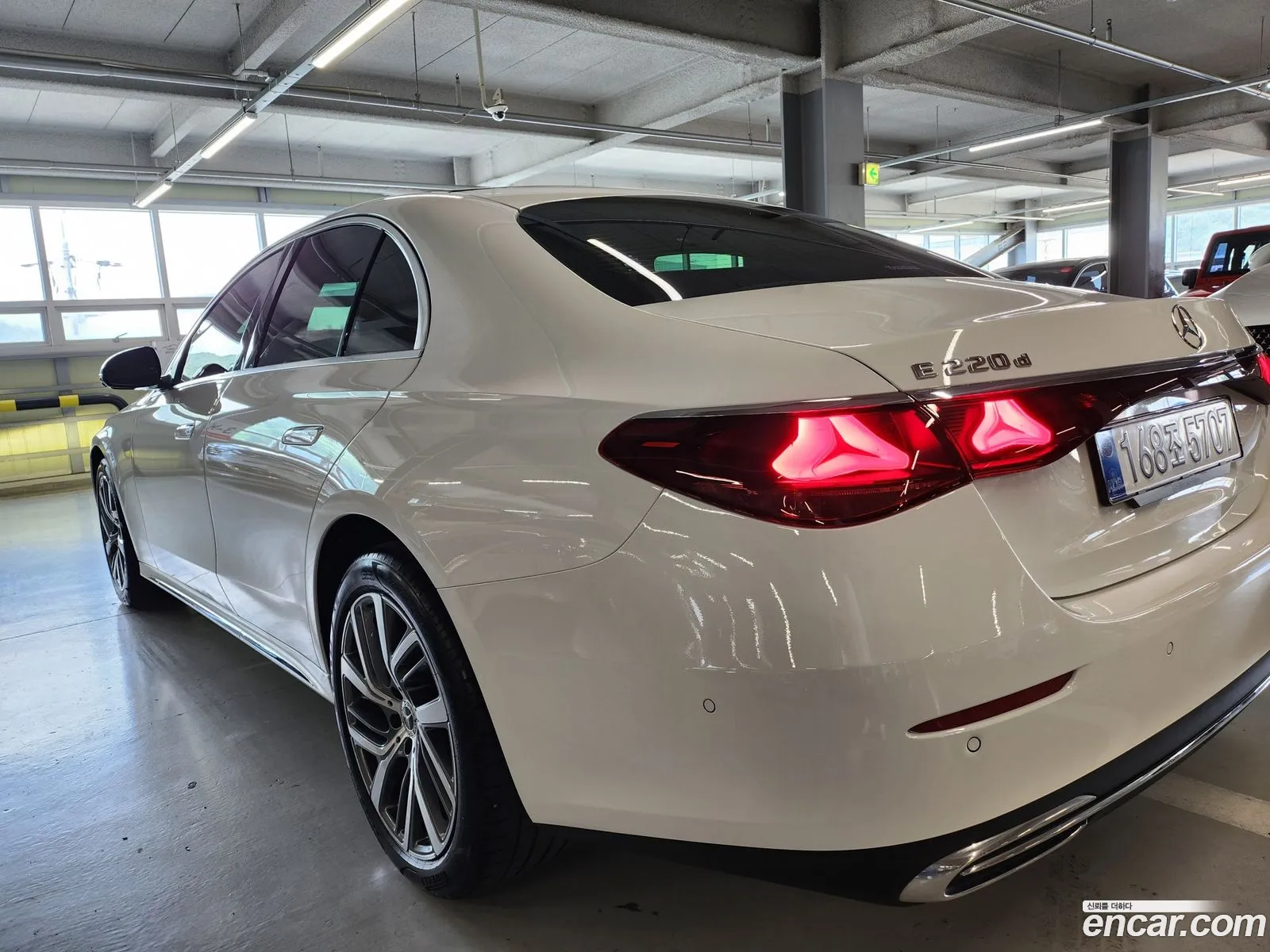 Mercedes-Benz E-Class W214 2024 — 7