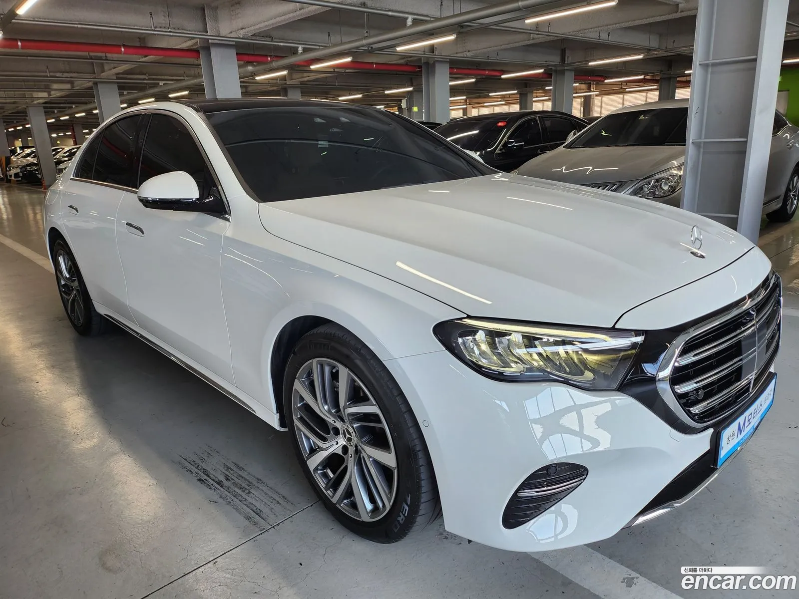 Mercedes-Benz E-Class W214 2024 — 12