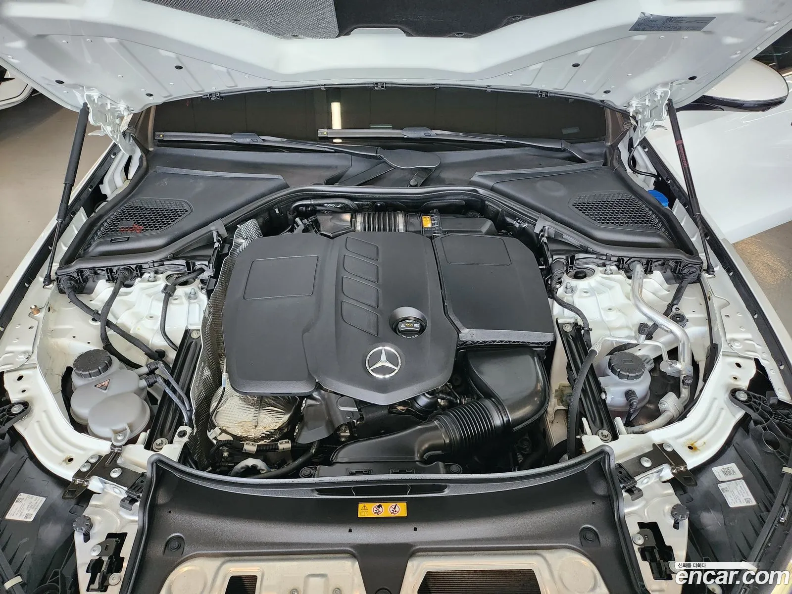 Mercedes-Benz E-Class W214 2024 — 4