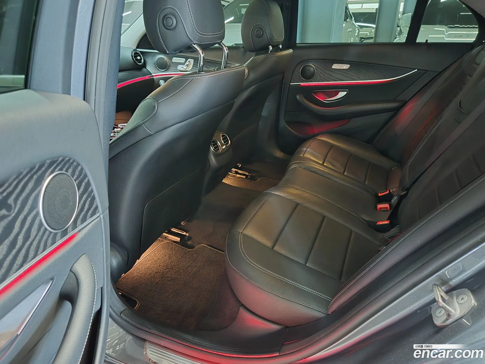 Mercedes-Benz E-Class W213 2017 — 17
