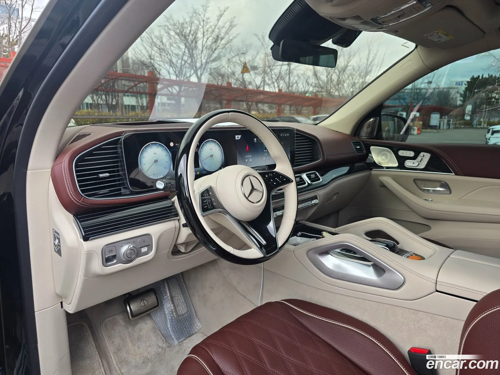 Mercedes-Benz GLS-Class X167 2025 — 14