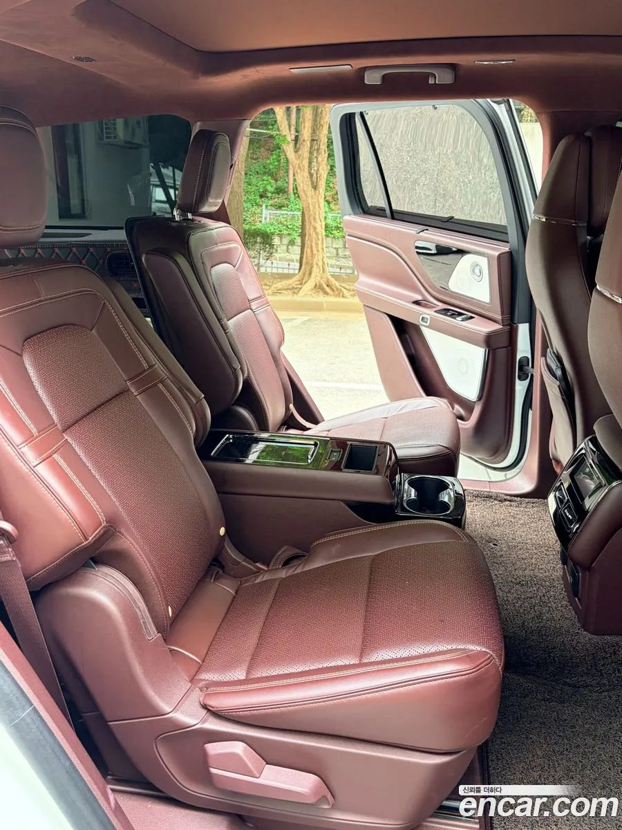Lincoln Aviator 2021 — 8