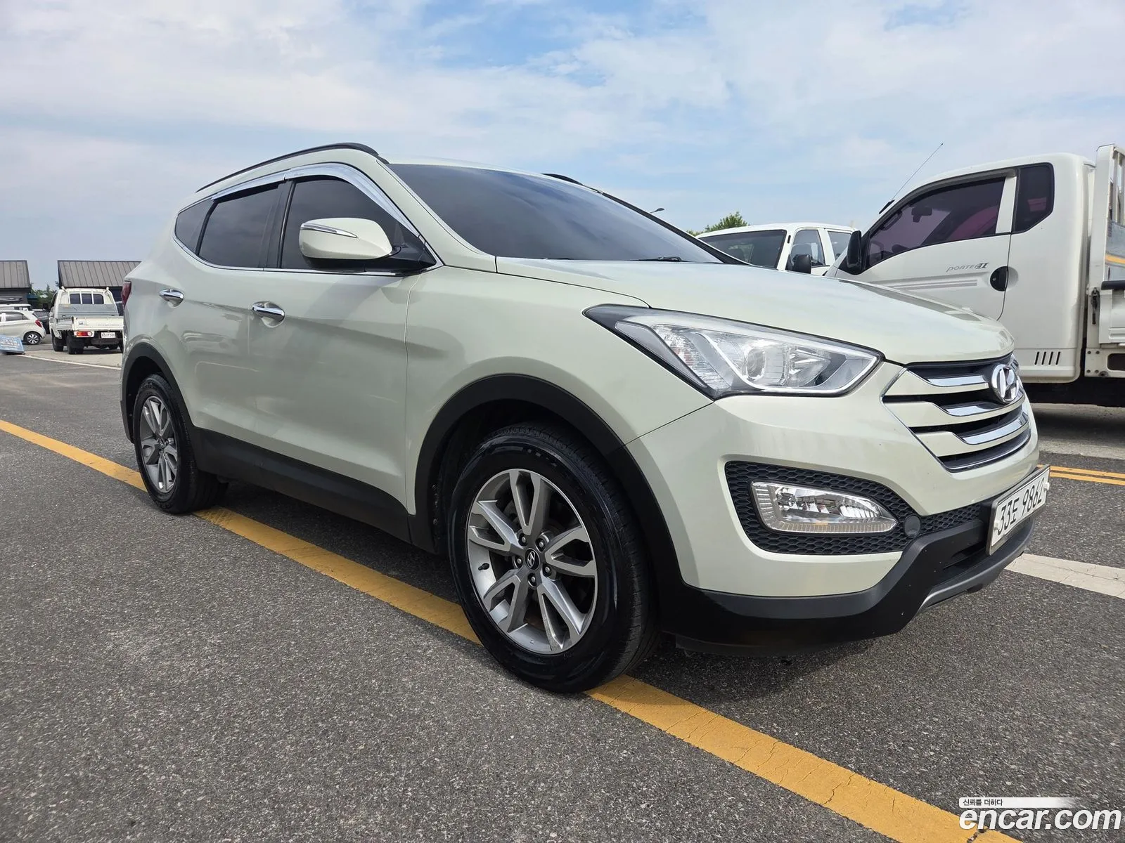 Hyundai Santa Fe DM 2012 — 2