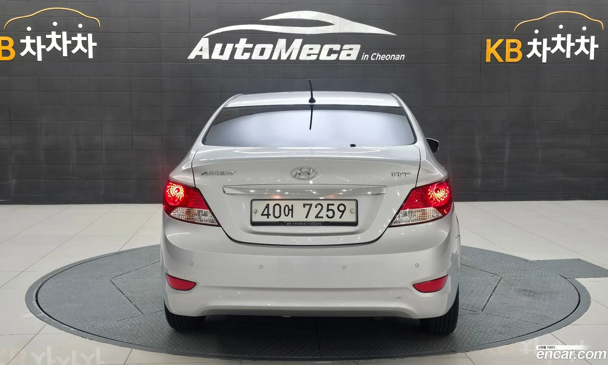 Hyundai Accent 2014 — 2