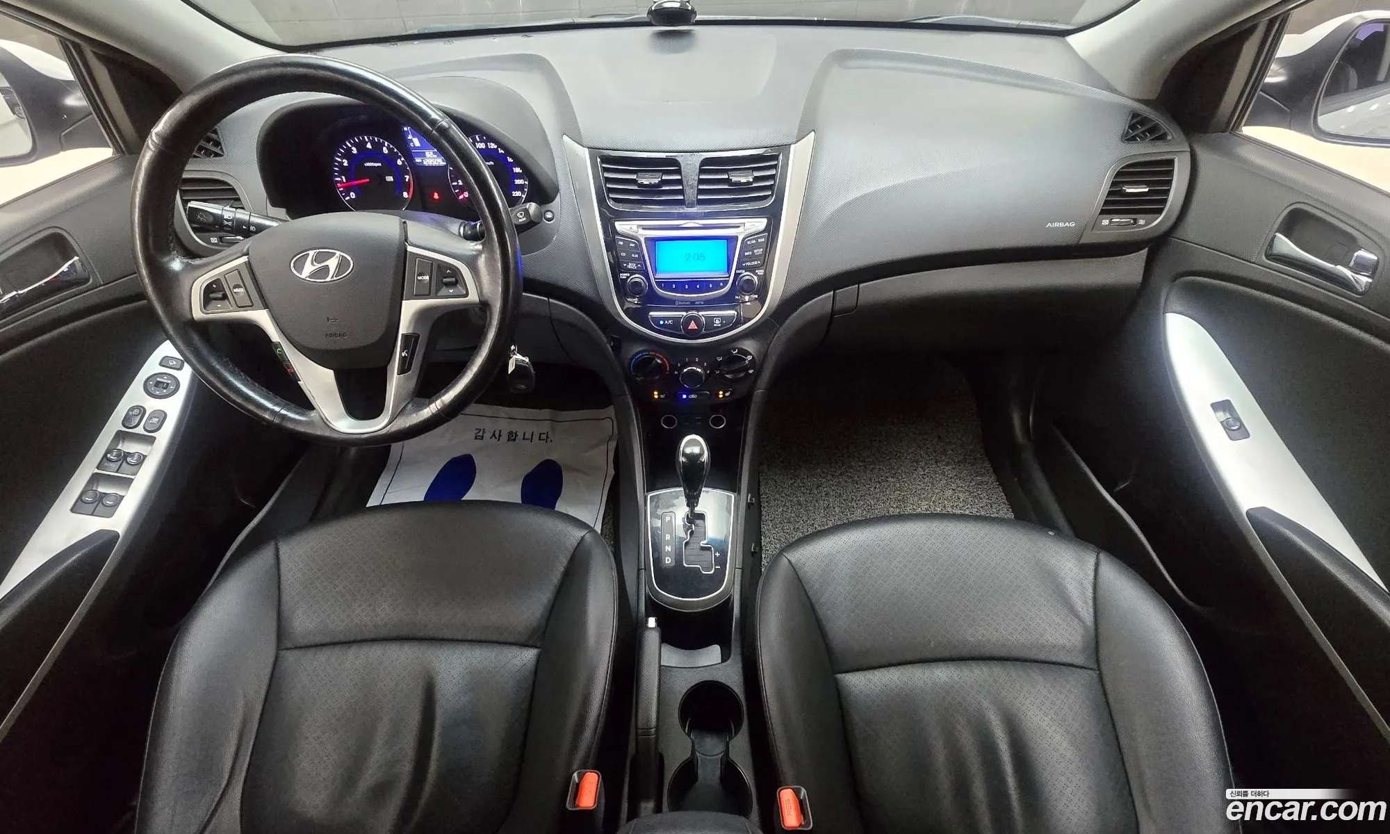 Hyundai Accent 2014 — 3